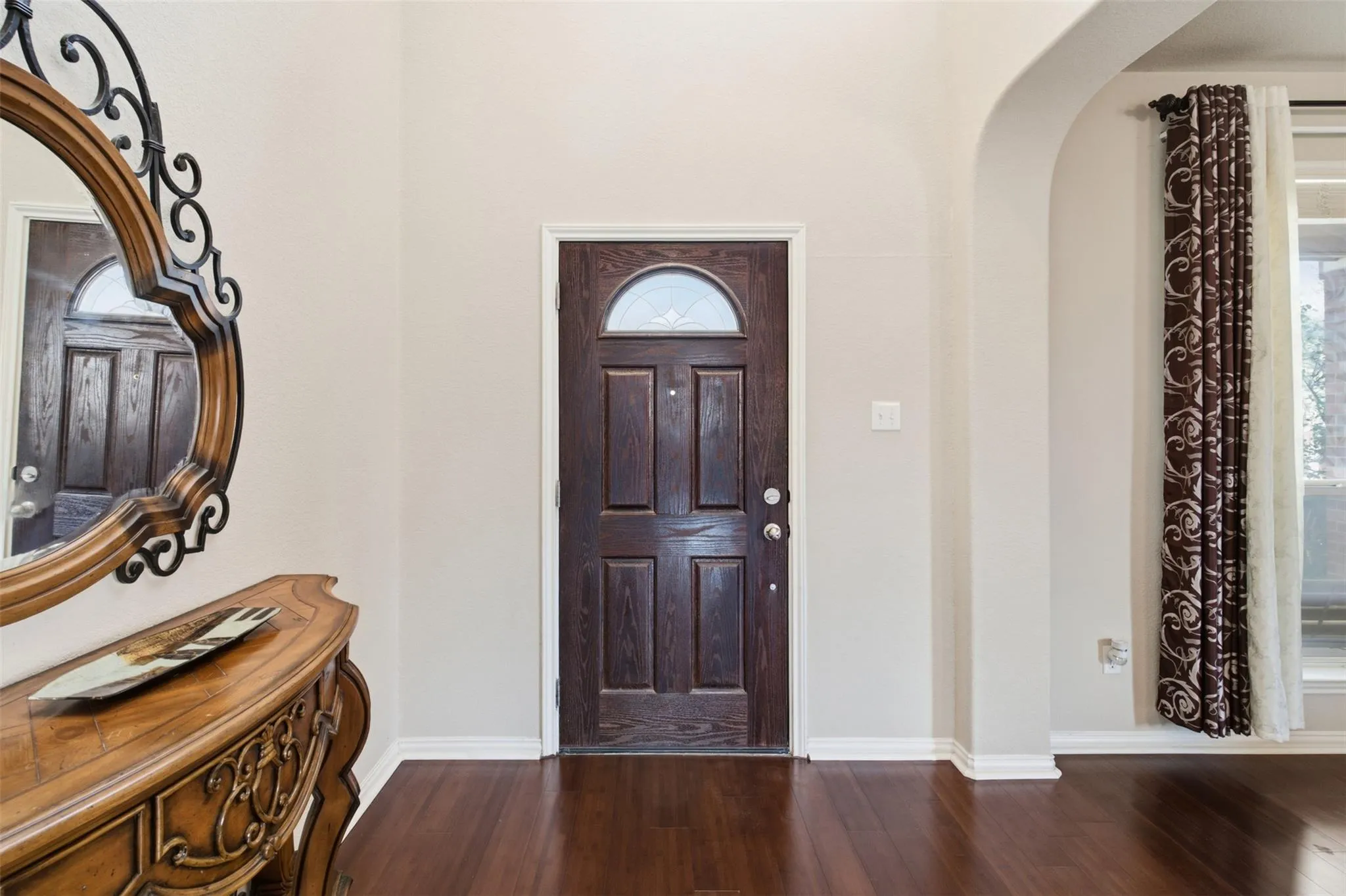 Photo 4 of 2616 GRAND MISSION WAY
