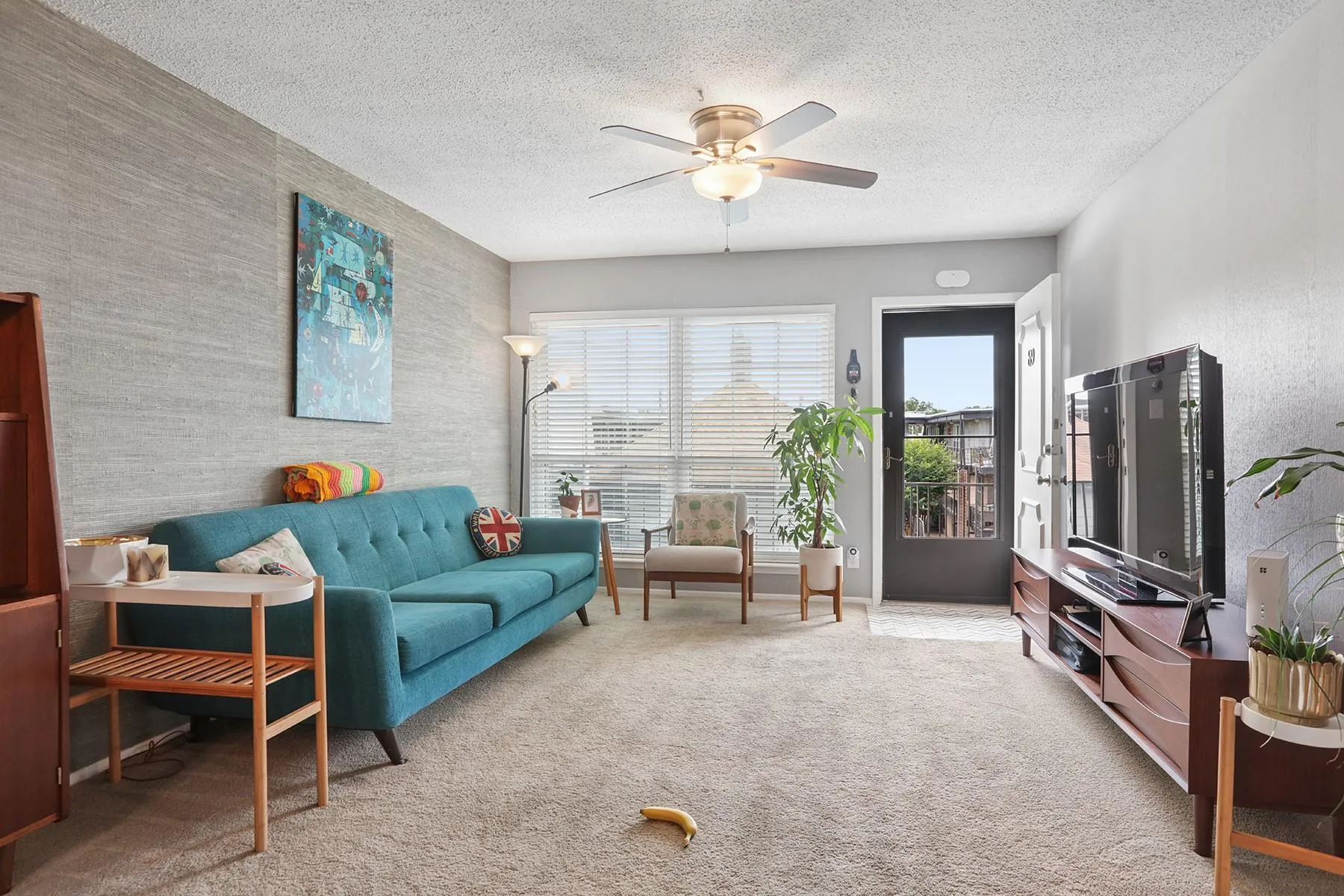 Photo 2 of 2425 ASHDALE DR #89