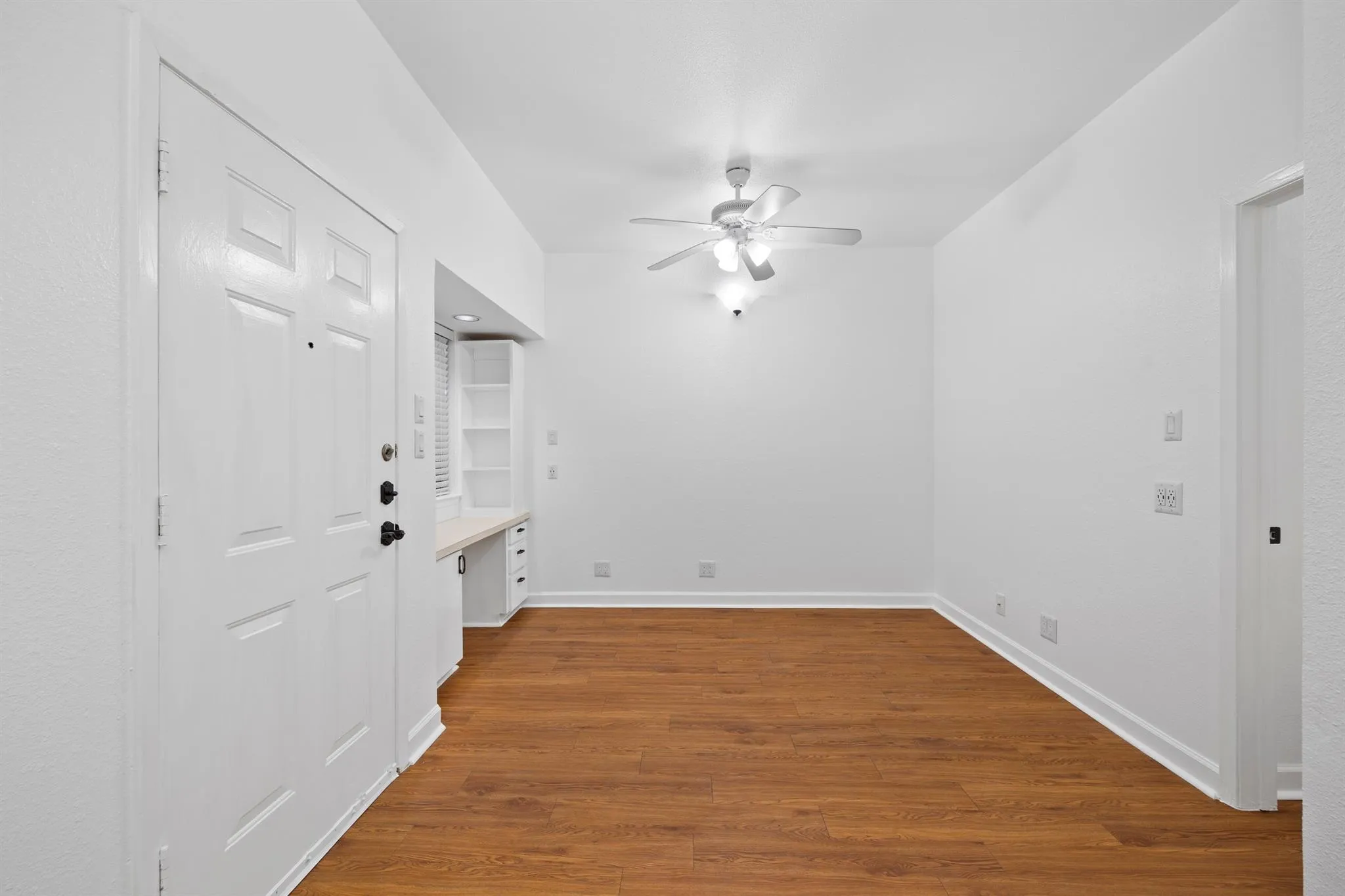Photo 4 of 3316 GUADALUPE ST #213