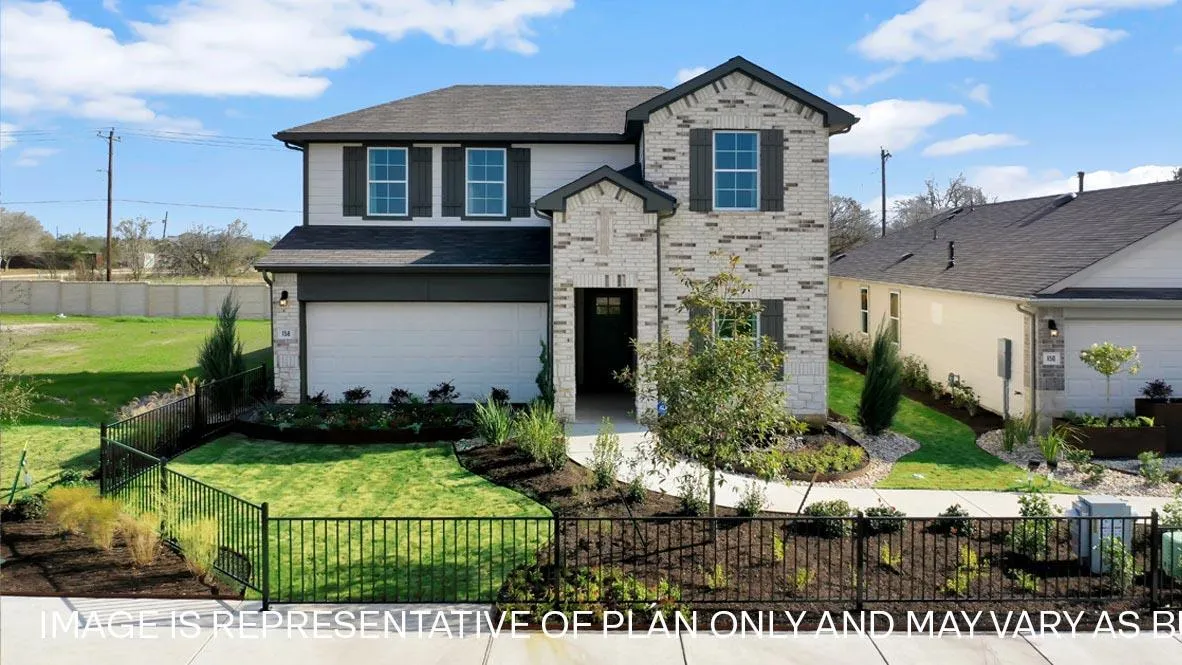 Photo 2 of 121 MUSTANGE CIR