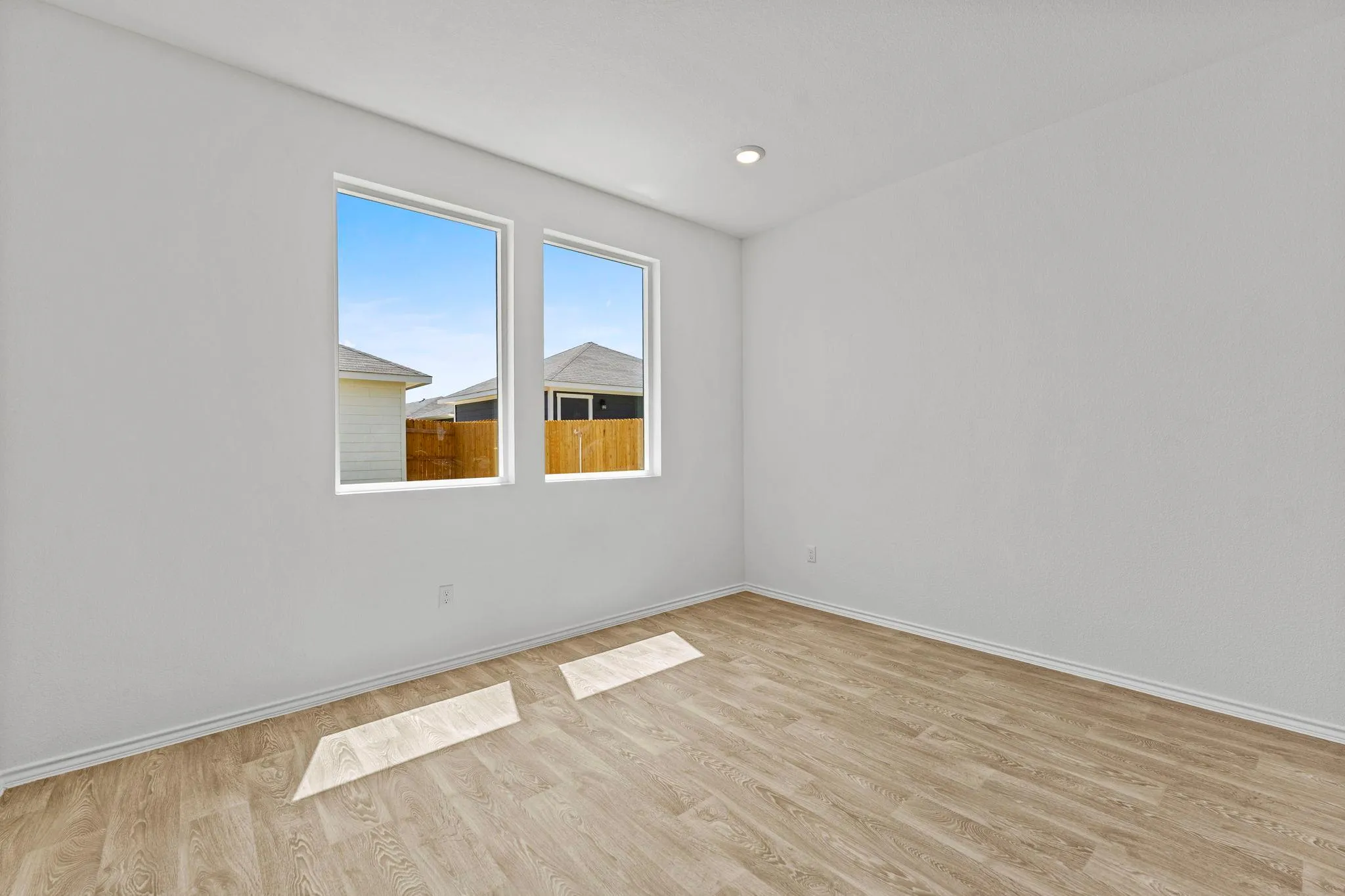 Photo 5 of 308 SANTO DOMINGO RD