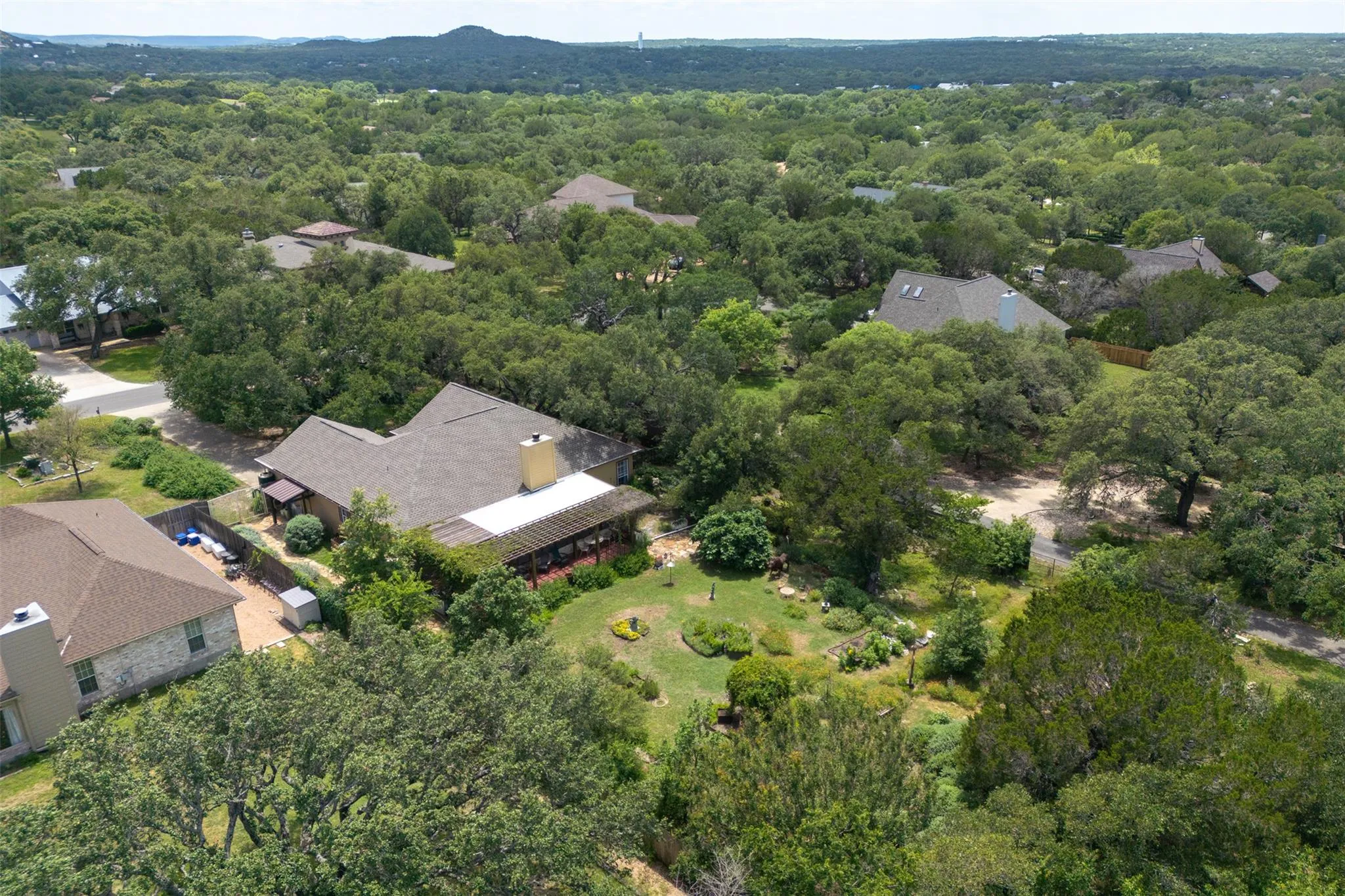 Photo of 35 BROOKMEADOW DR, Wimberley, TX, 78676