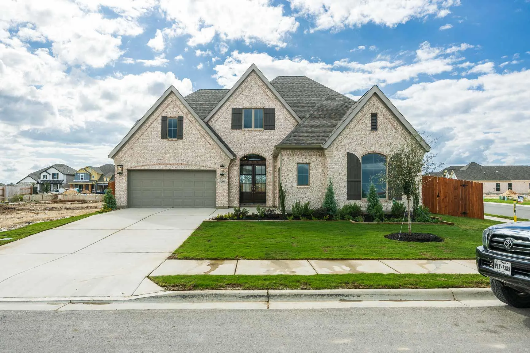 Photo of 309 SHEEPDOG DR, Liberty Hill, TX, 78642