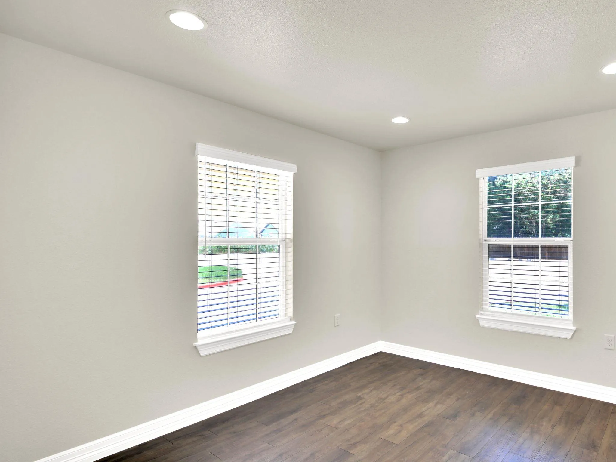 Photo 3 of 404 CARLOS G PARKER BLVD NW
