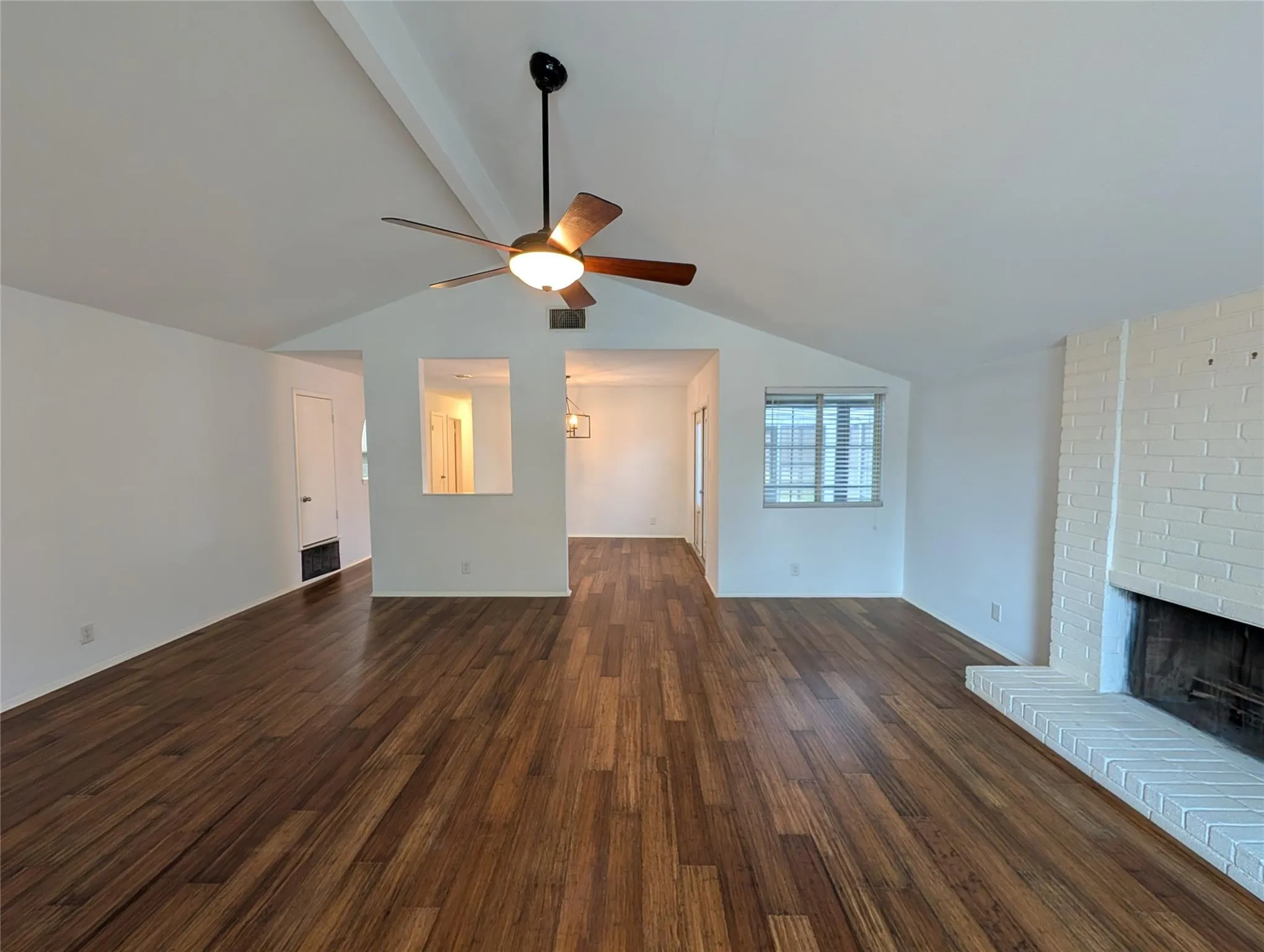 Photo 4 of 4601 TAMARACK TRL