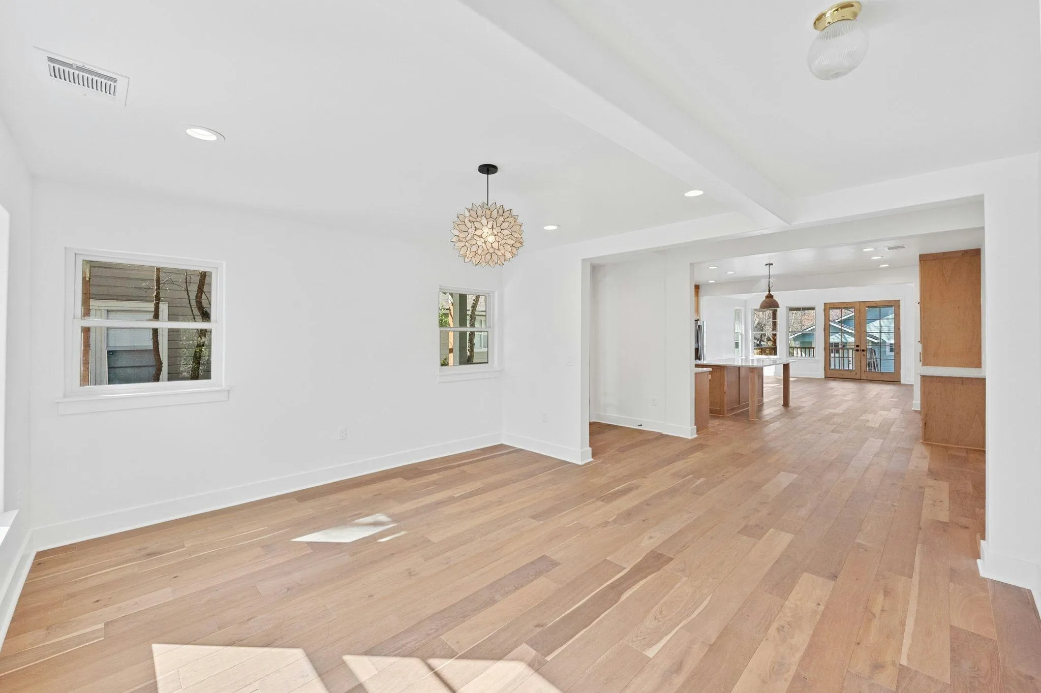 Photo 5 of 4606 EVANS AVE