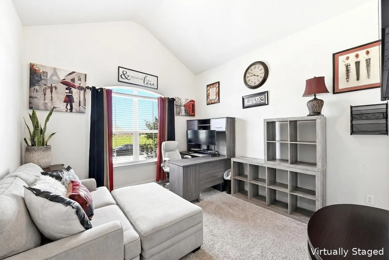 Photo 4 of 16705 MARCELLO DR