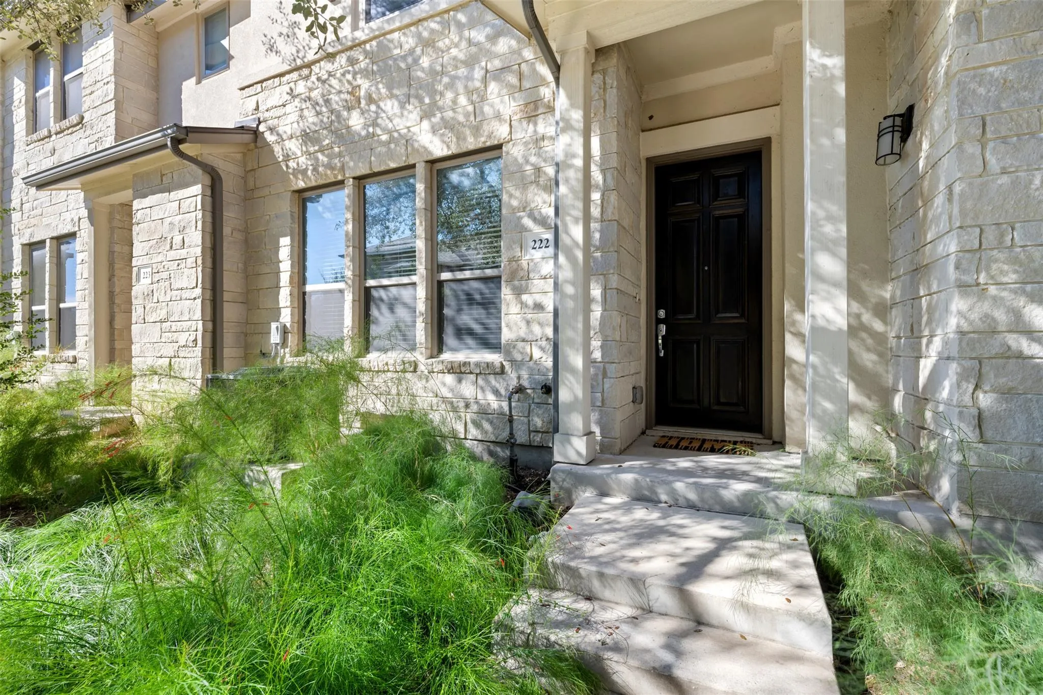Photo 5 of 13800 LYNDHURST ST #222