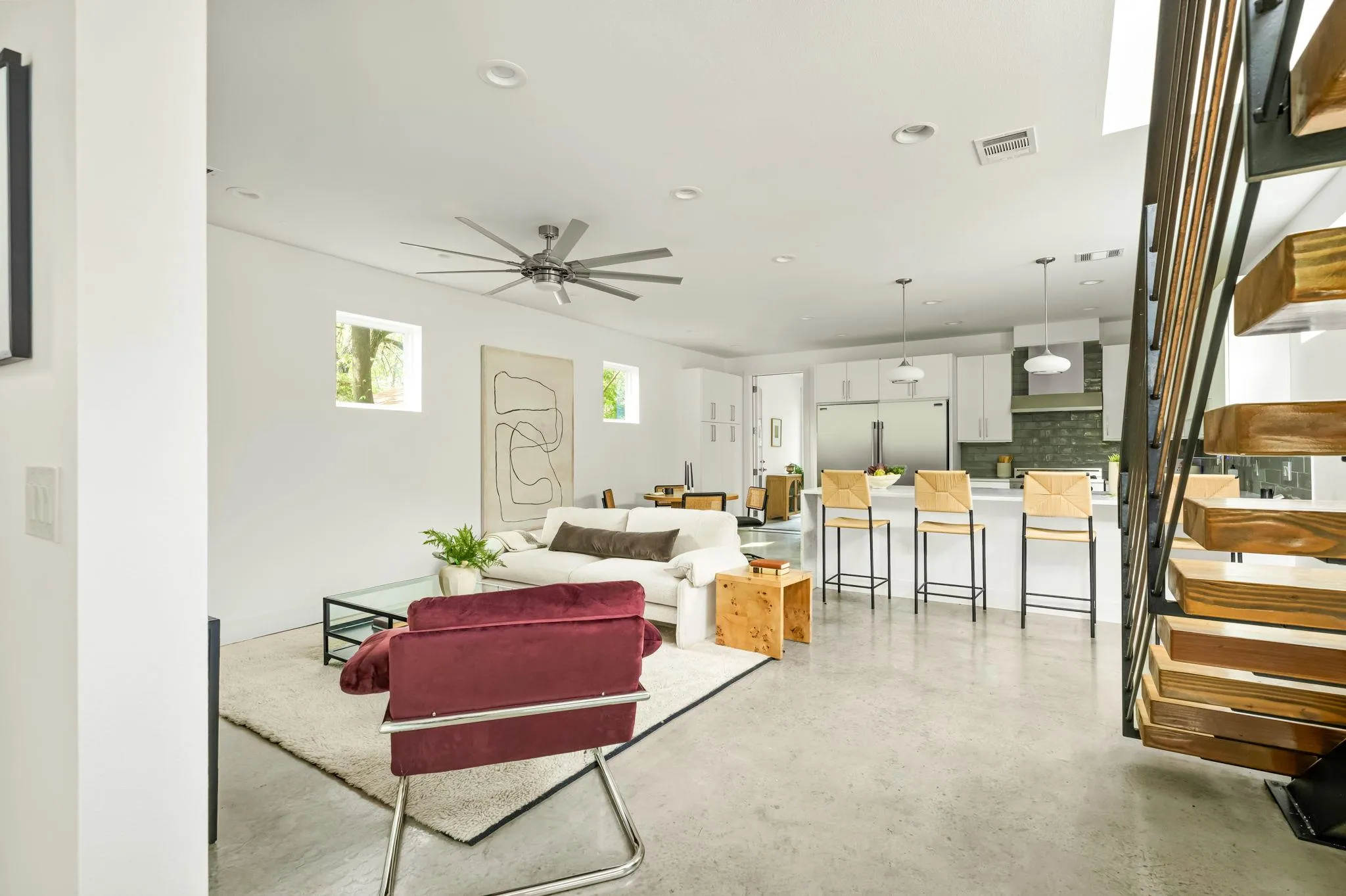 Photo 3 of 1182 OAKGROVE AVE #A