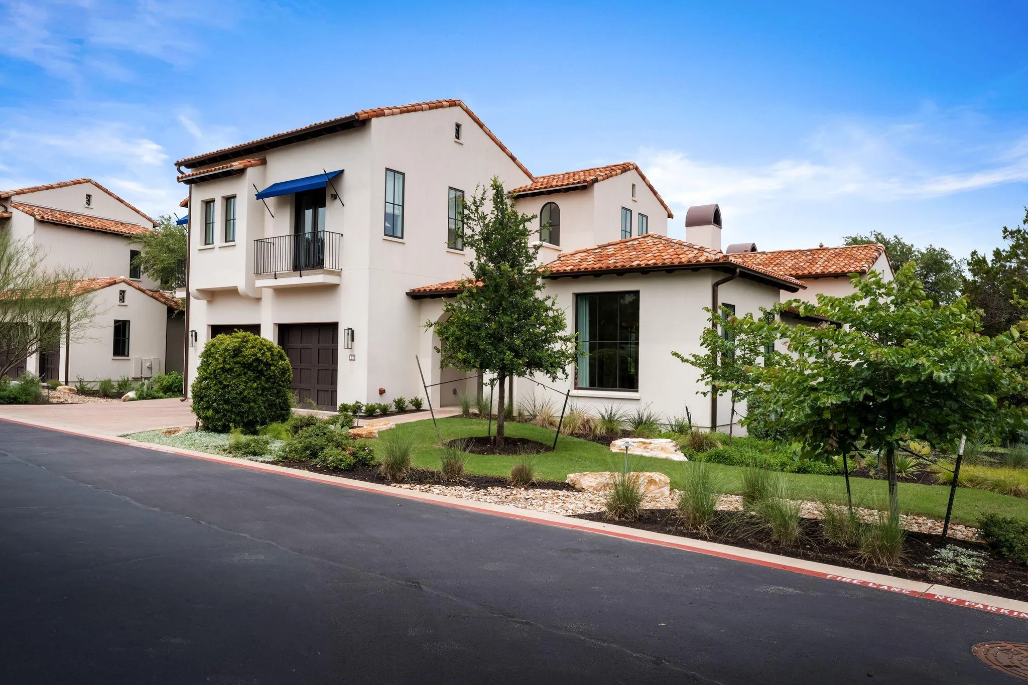 Photo of 4401 AMARRA DR #17, Austin, 78735