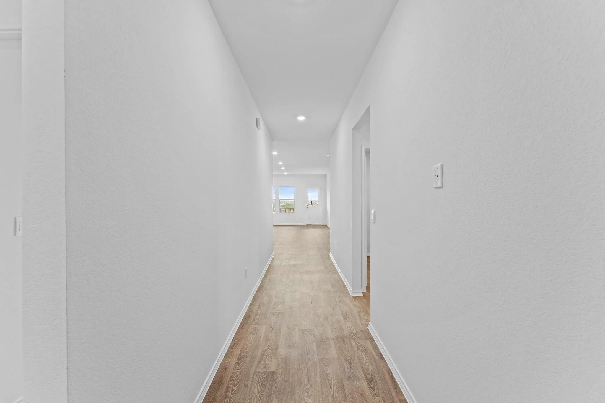 Photo 2 of 143 BALMOREHEA ST
