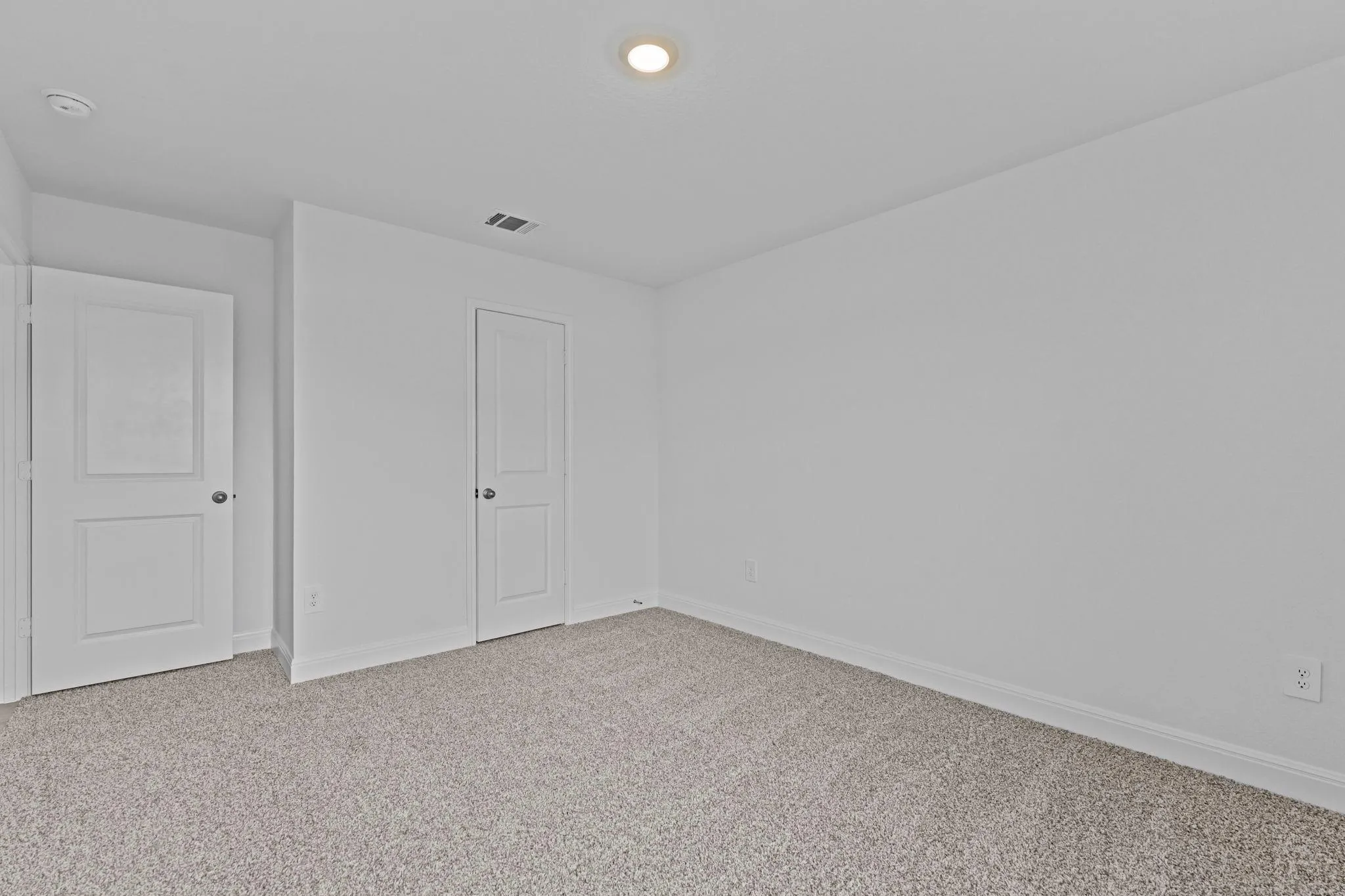 Photo 5 of 253 RIVERS EDGE DR