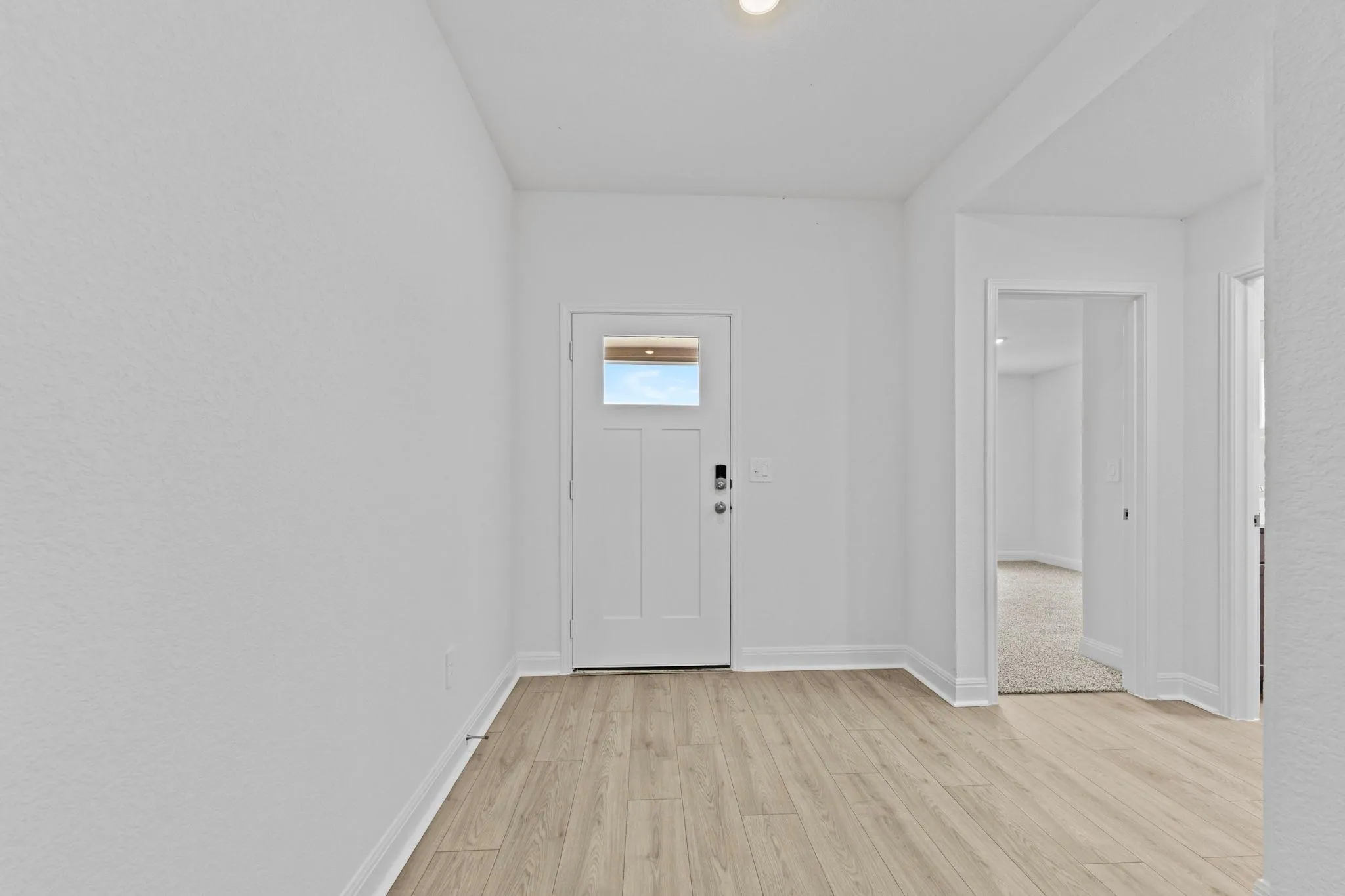 Photo 3 of 253 RIVERS EDGE DR