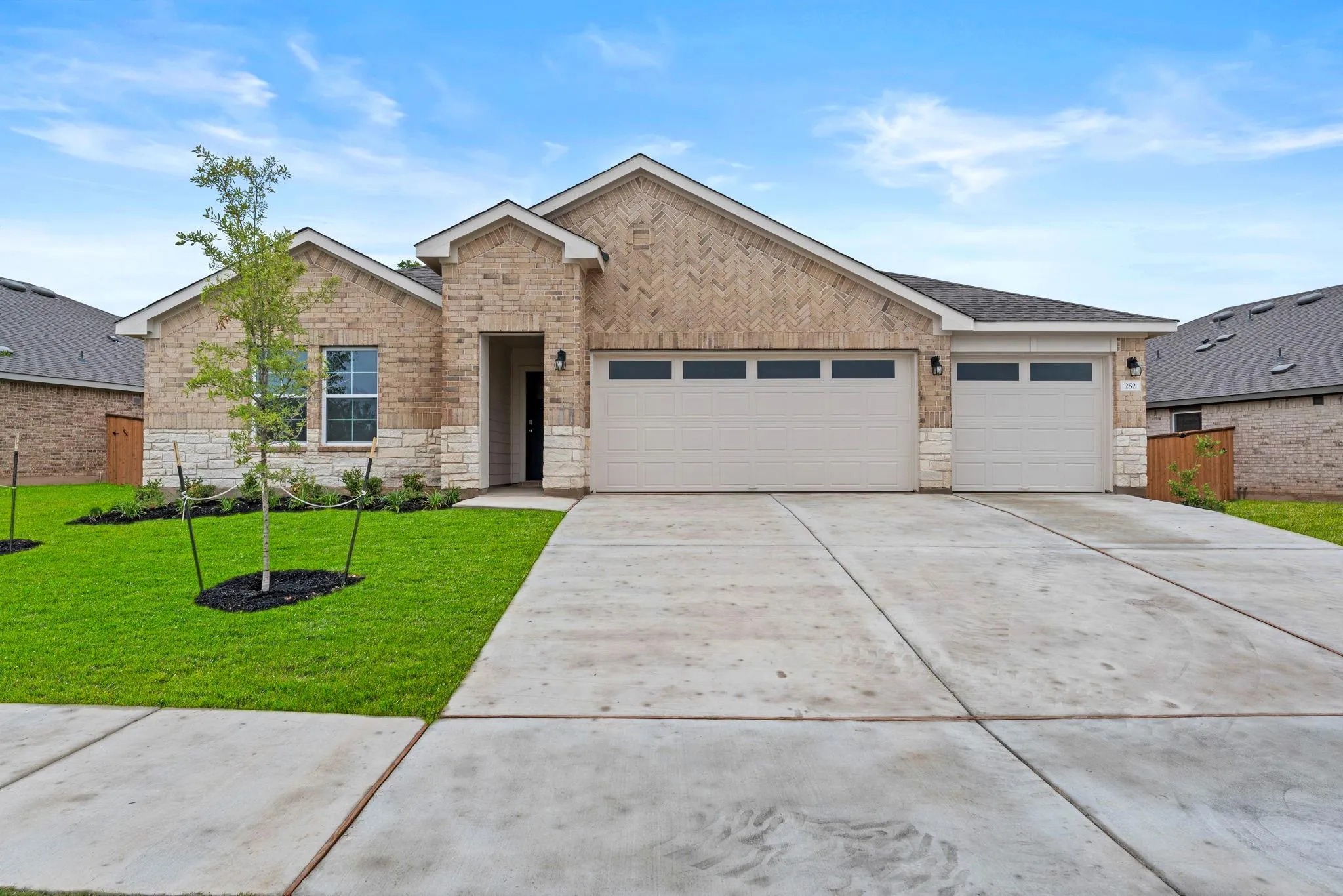 Photo of 252 RIVERS EDGE DR, Georgetown, TX, 78628