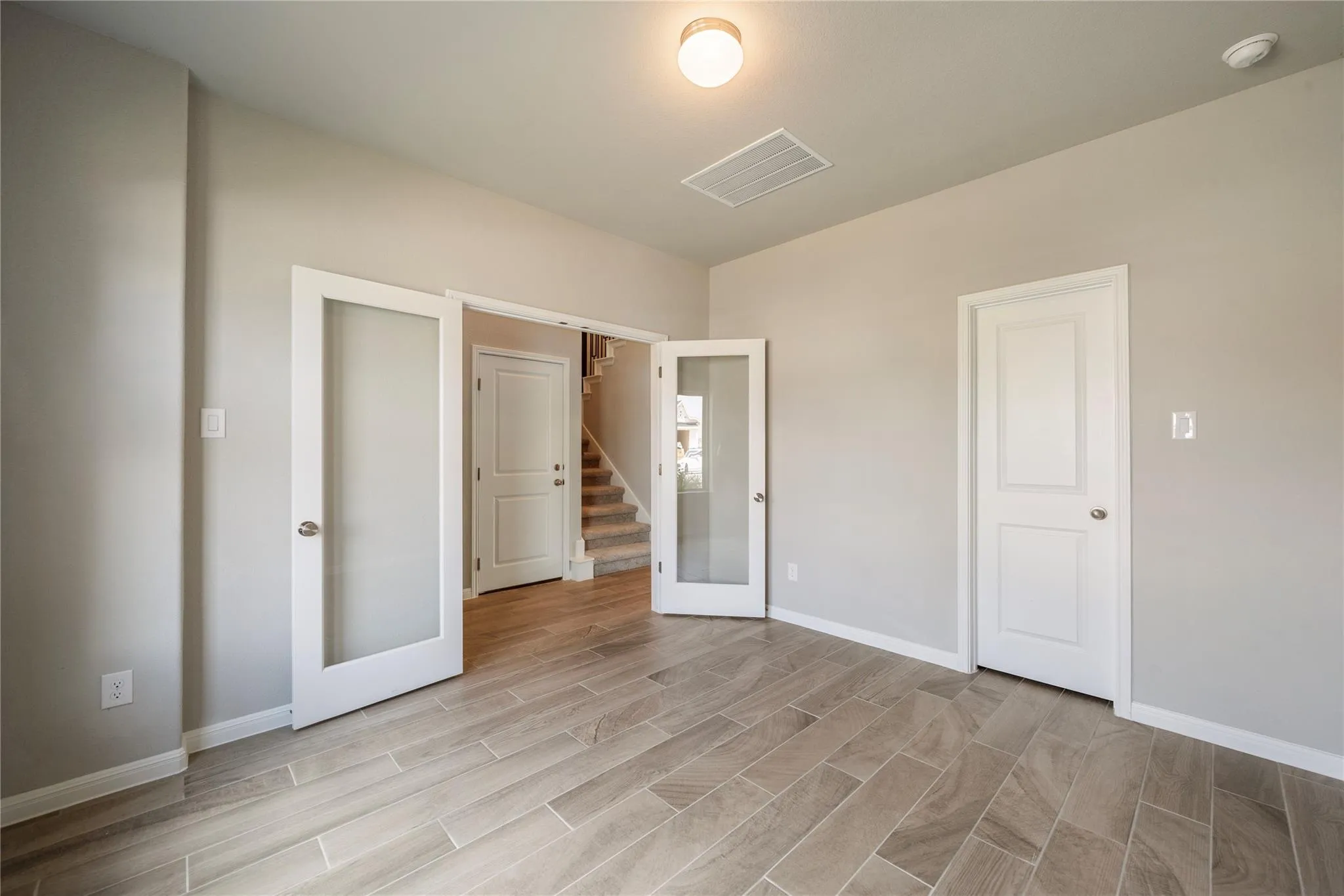 Photo 5 of 416 STELLAR WIND DR