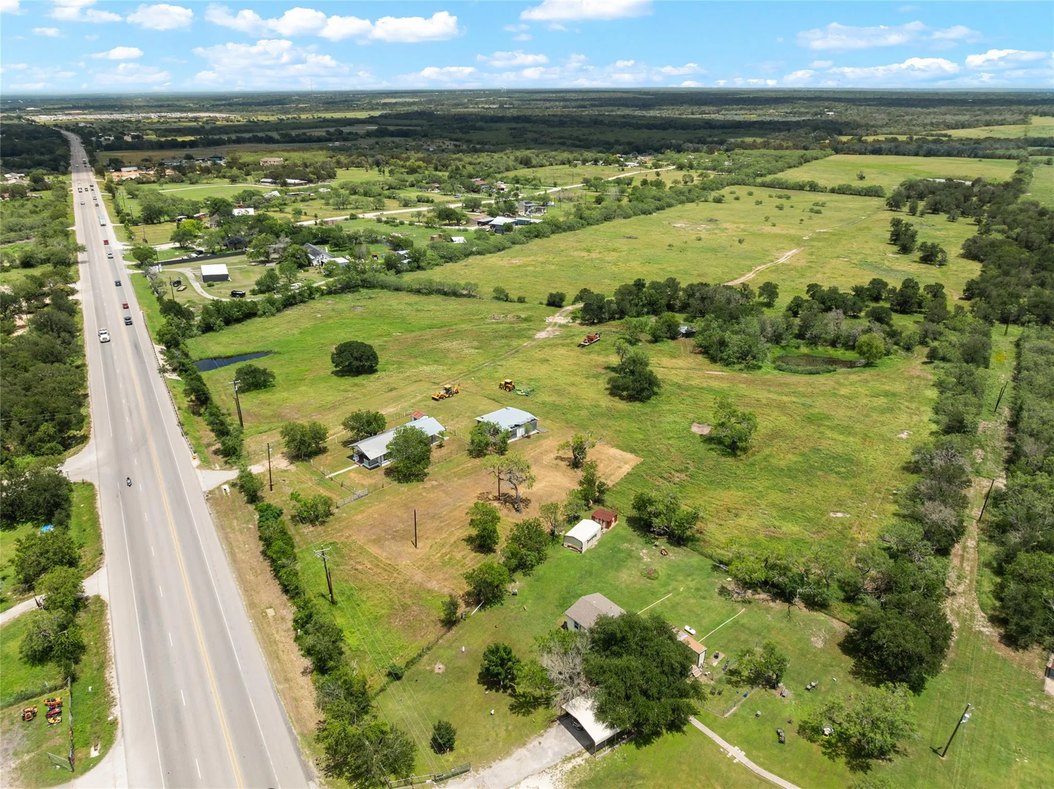 Photo 3 of 2515 HIGHWAY 21 NONE W