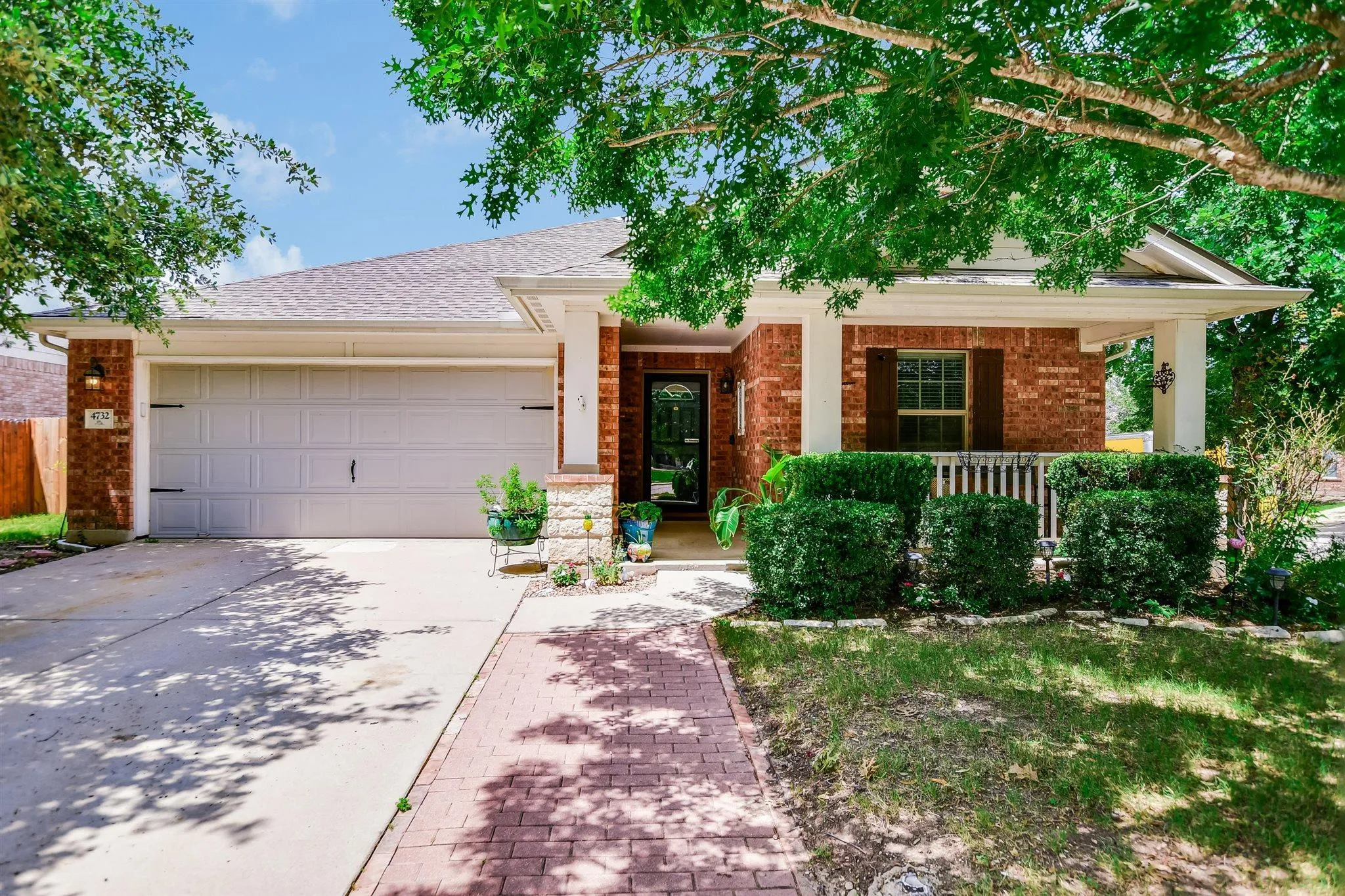 Photo of 4732 FRITZ FALLS XING, Pflugerville, 78660