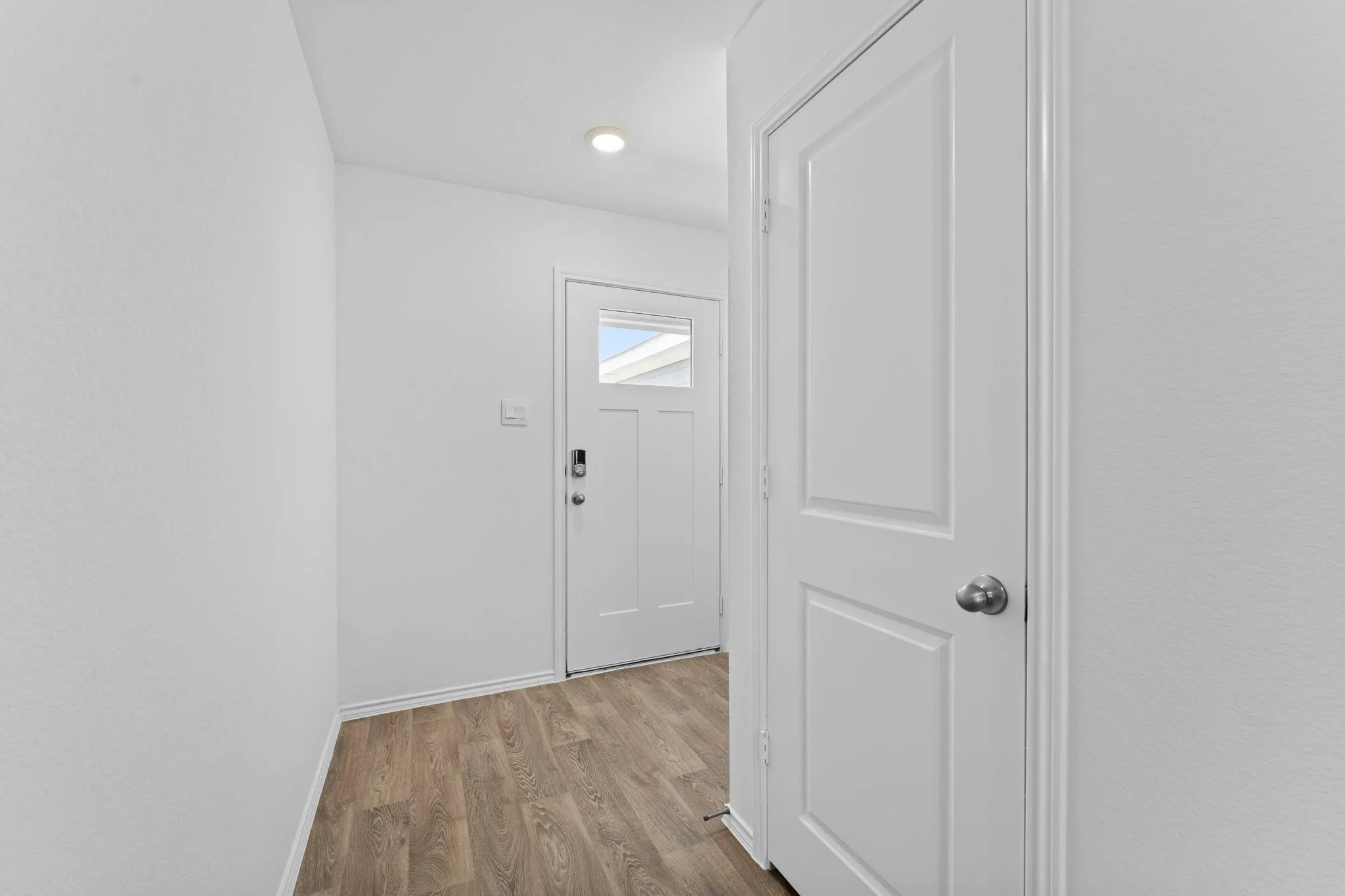 Photo 3 of 118 SCHUENEMANN WAY
