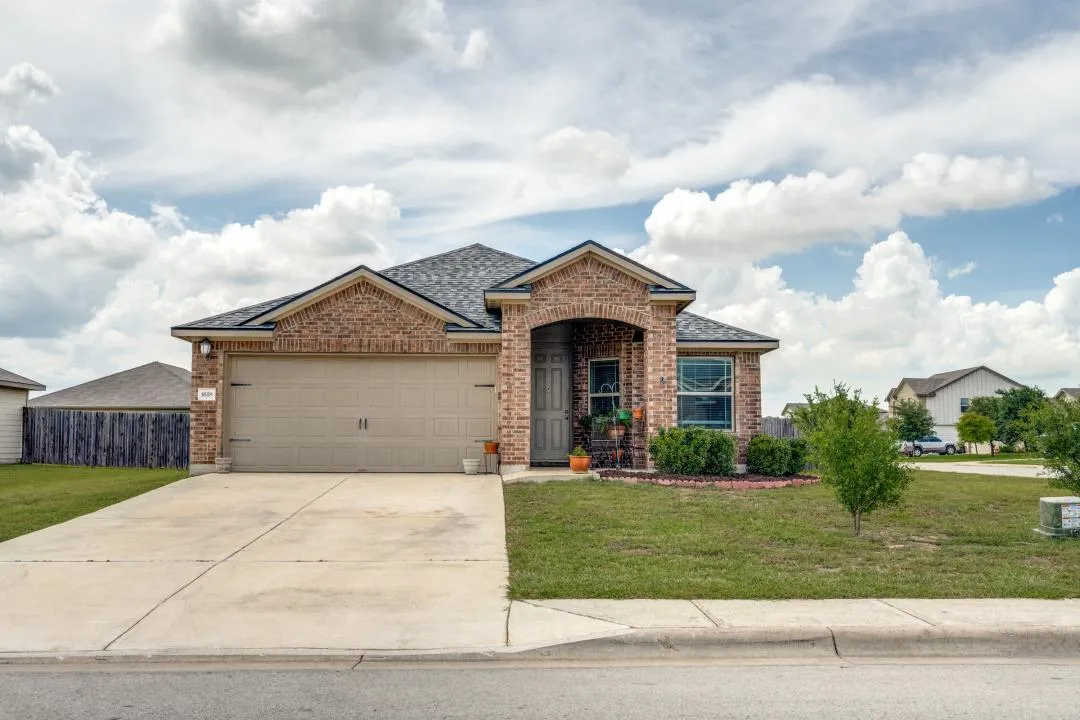Photo 5 of 1618 WOODLANDS DR