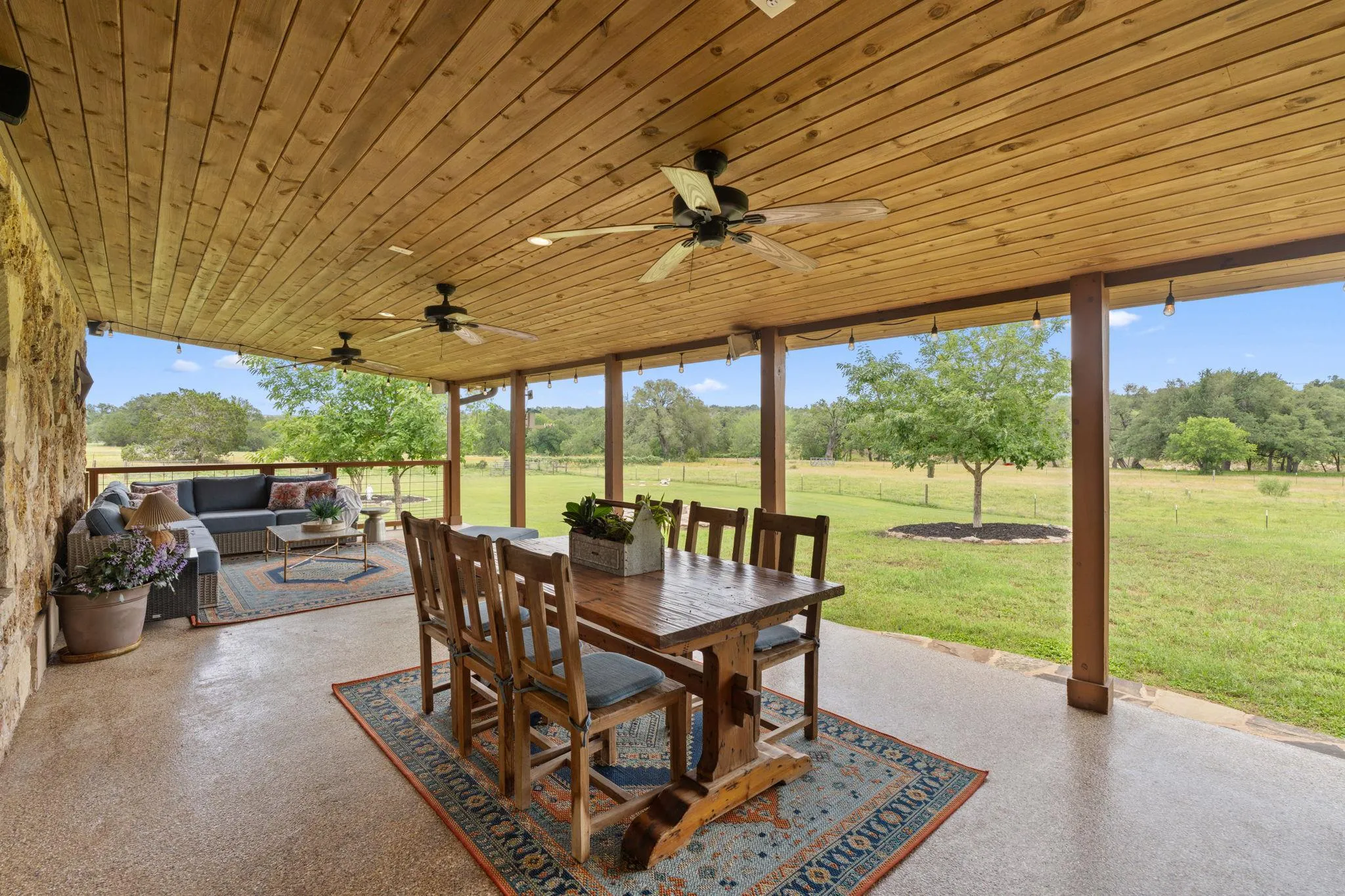 Photo 5 of 14909 FITZHUGH RD #B
