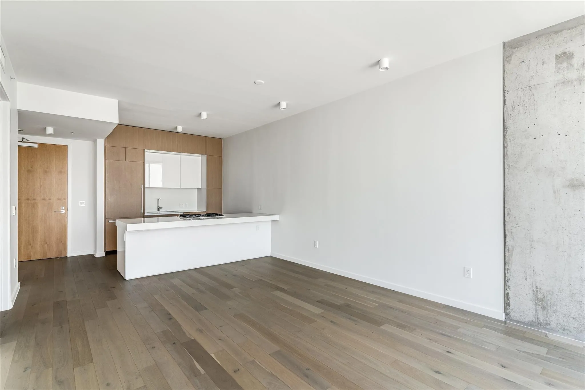 Photo 2 of 313 W 17TH ST #1202