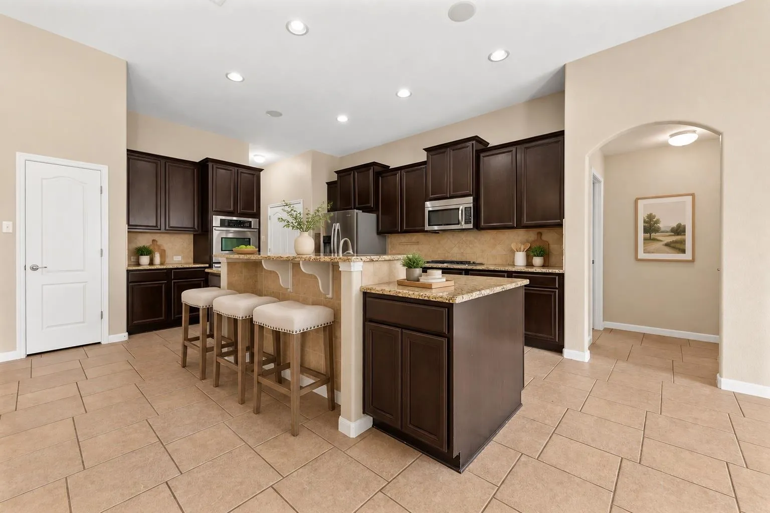 Photo 5 of 20101 CHAYTON CIR