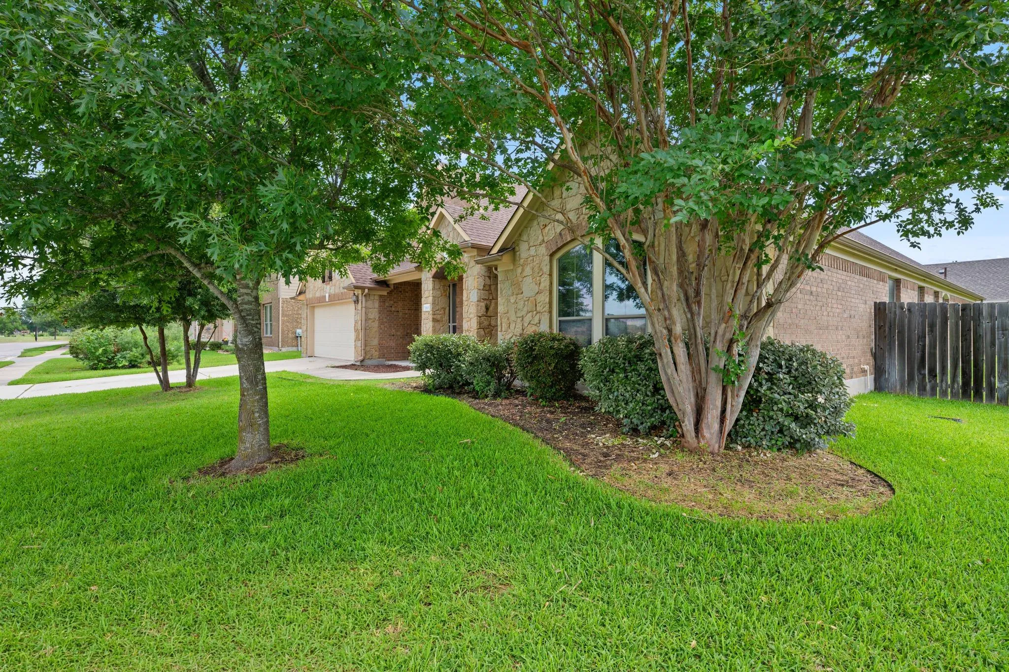 Photo 2 of 20101 CHAYTON CIR