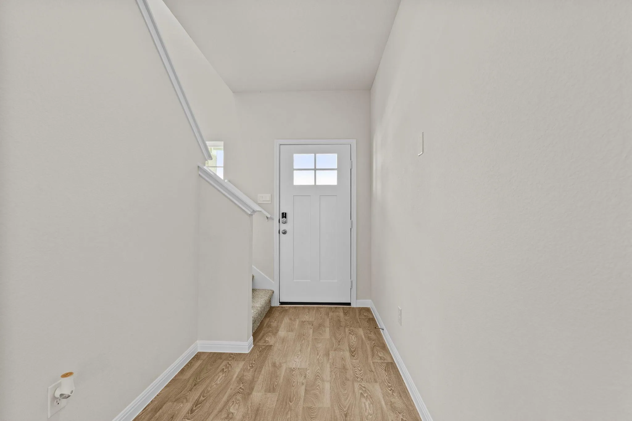 Photo 3 of 212 RAYMONDVILLE PATH