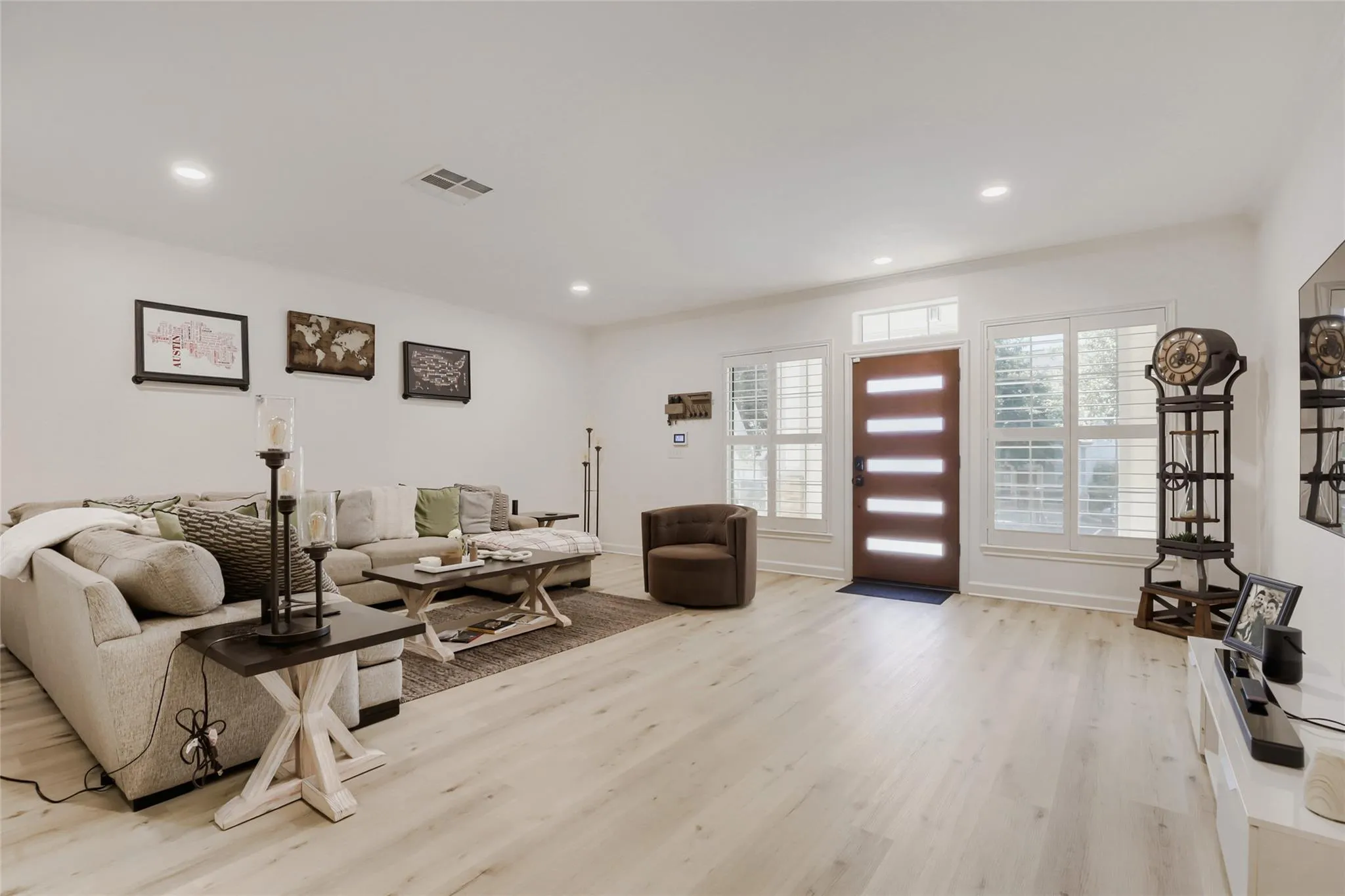 Photo 4 of 12285 MULLIGAN GLEN CT #D