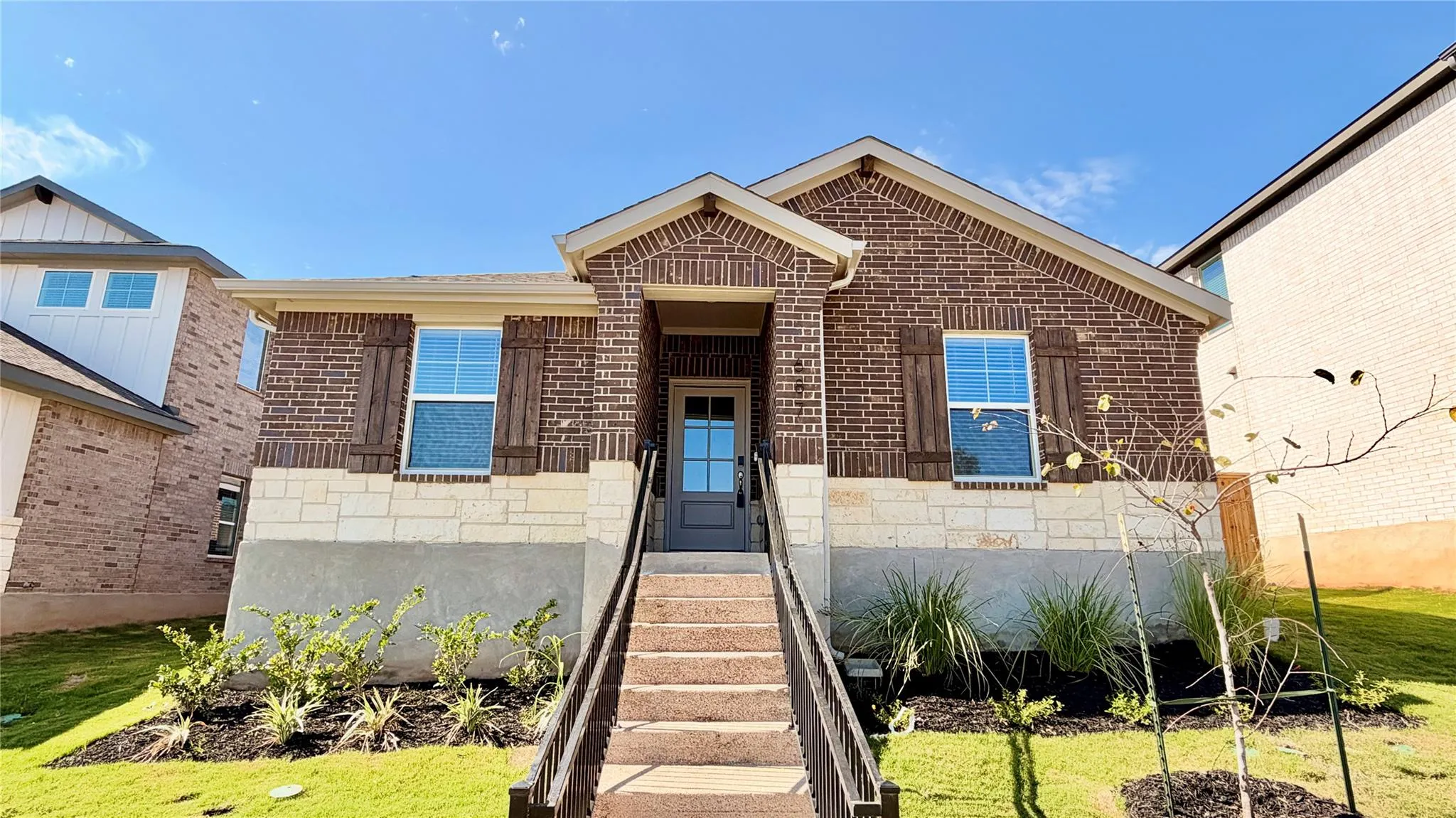 Photo of 687 CLARISSA ST, Buda, TX, 78610