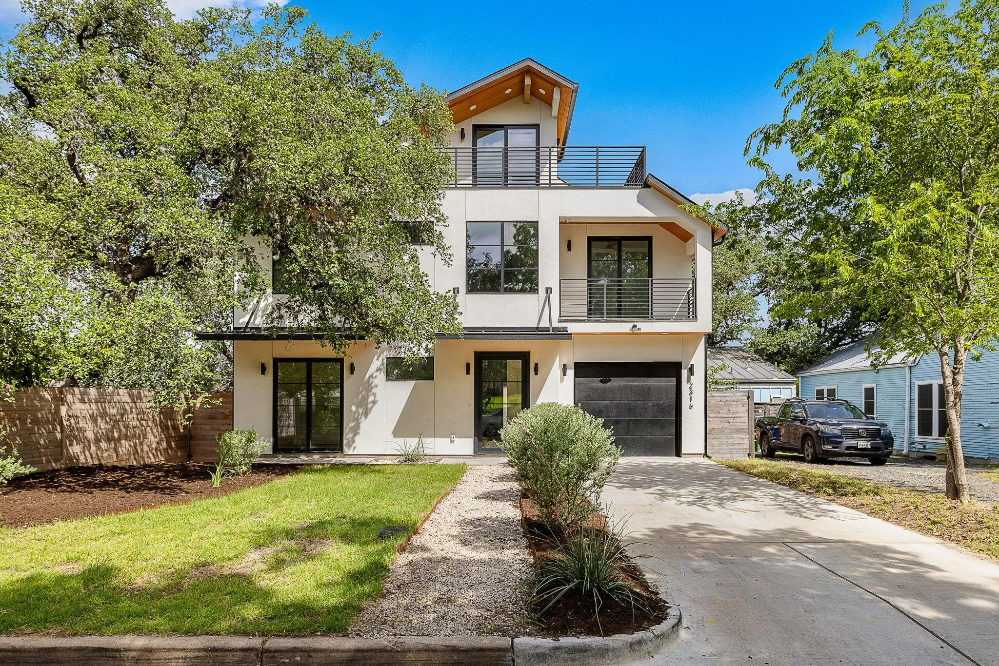 Photo of 2316 EUCLID AVE, Austin, 78704
