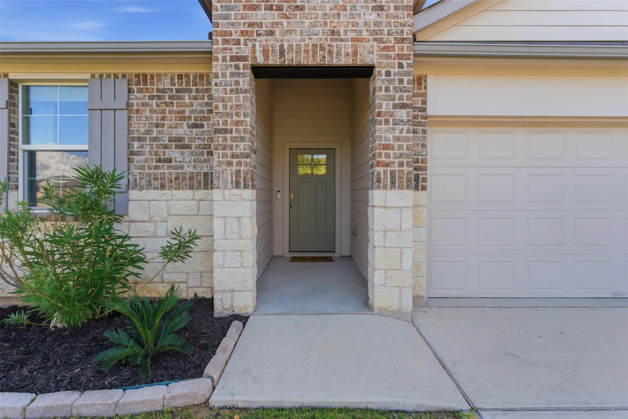 Photo 5 of 220 APACHE PLUM DR