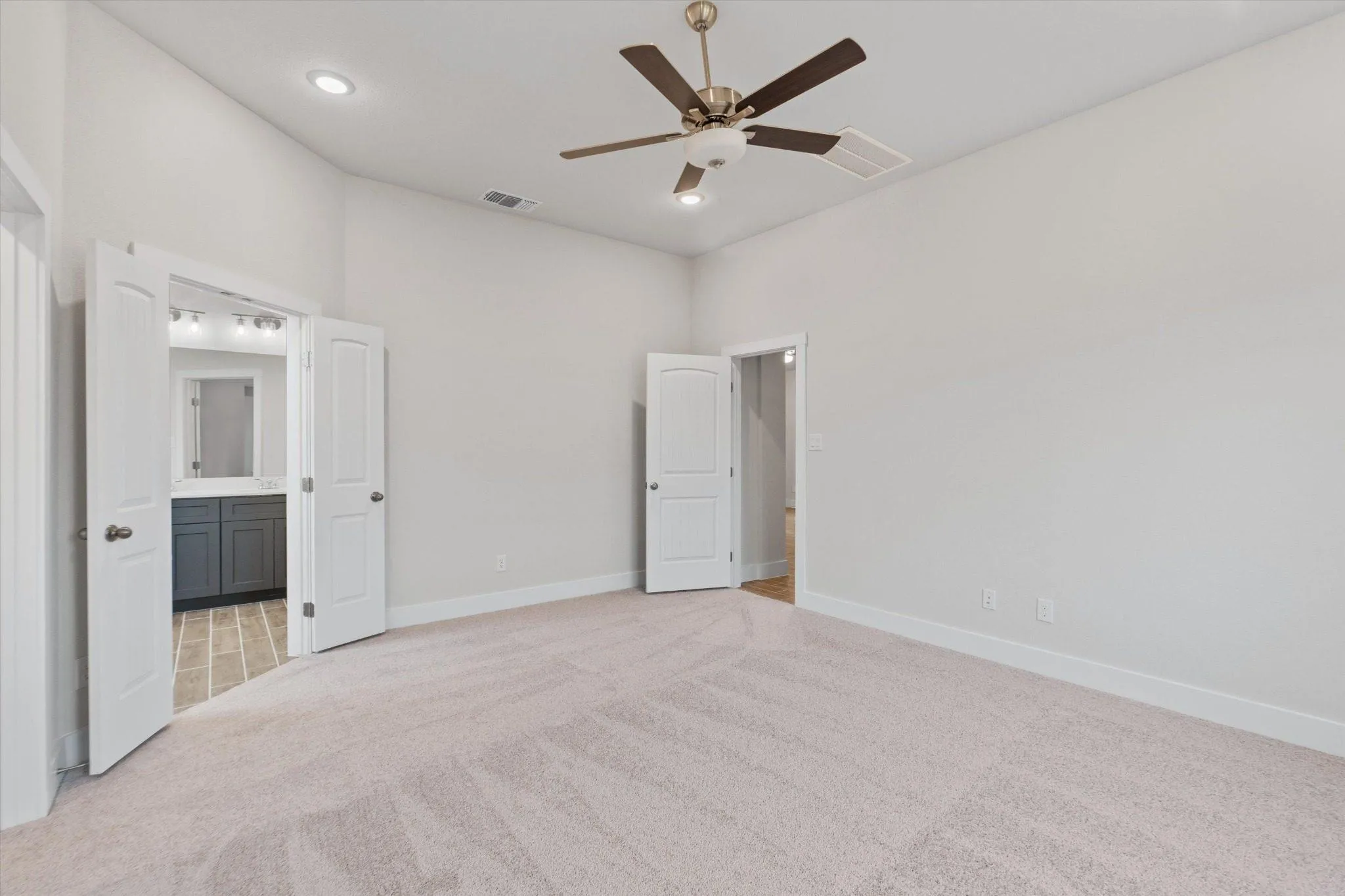 Photo 4 of 19113 SEDGE WREN LN