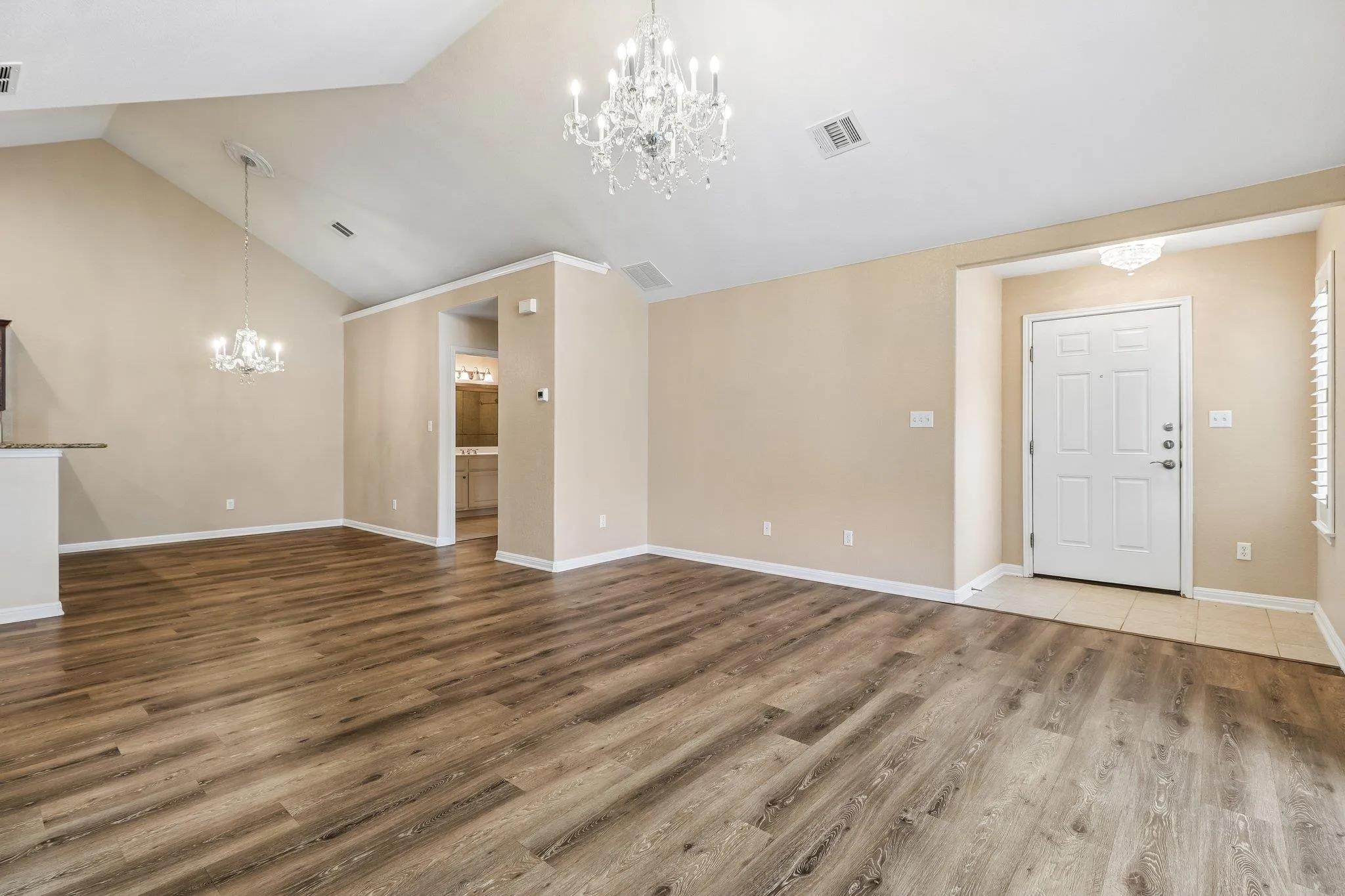 Photo 5 of 30 WILDWOOD DR #41