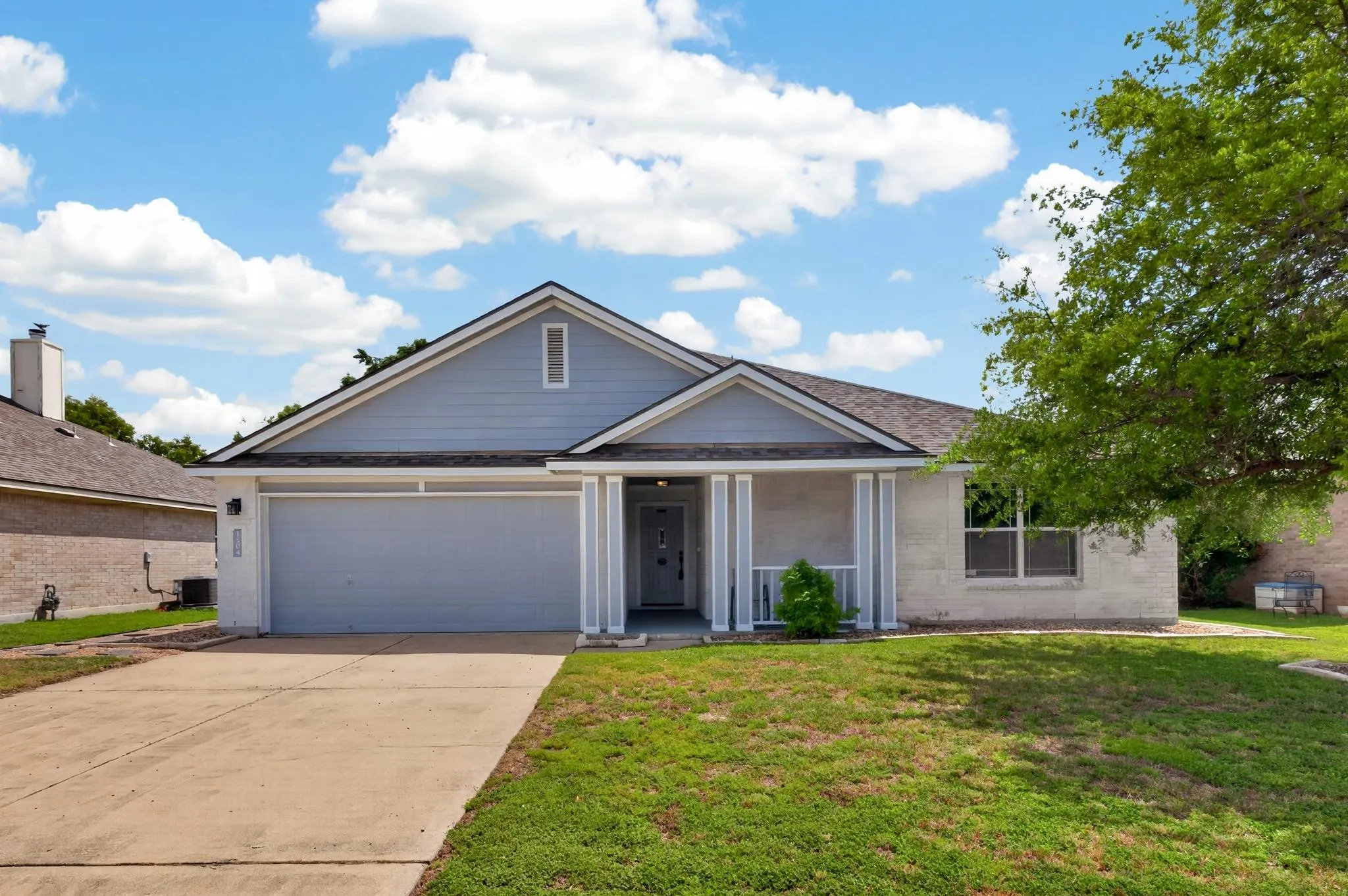 Photo 2 of 1504 CORA MARIE DR