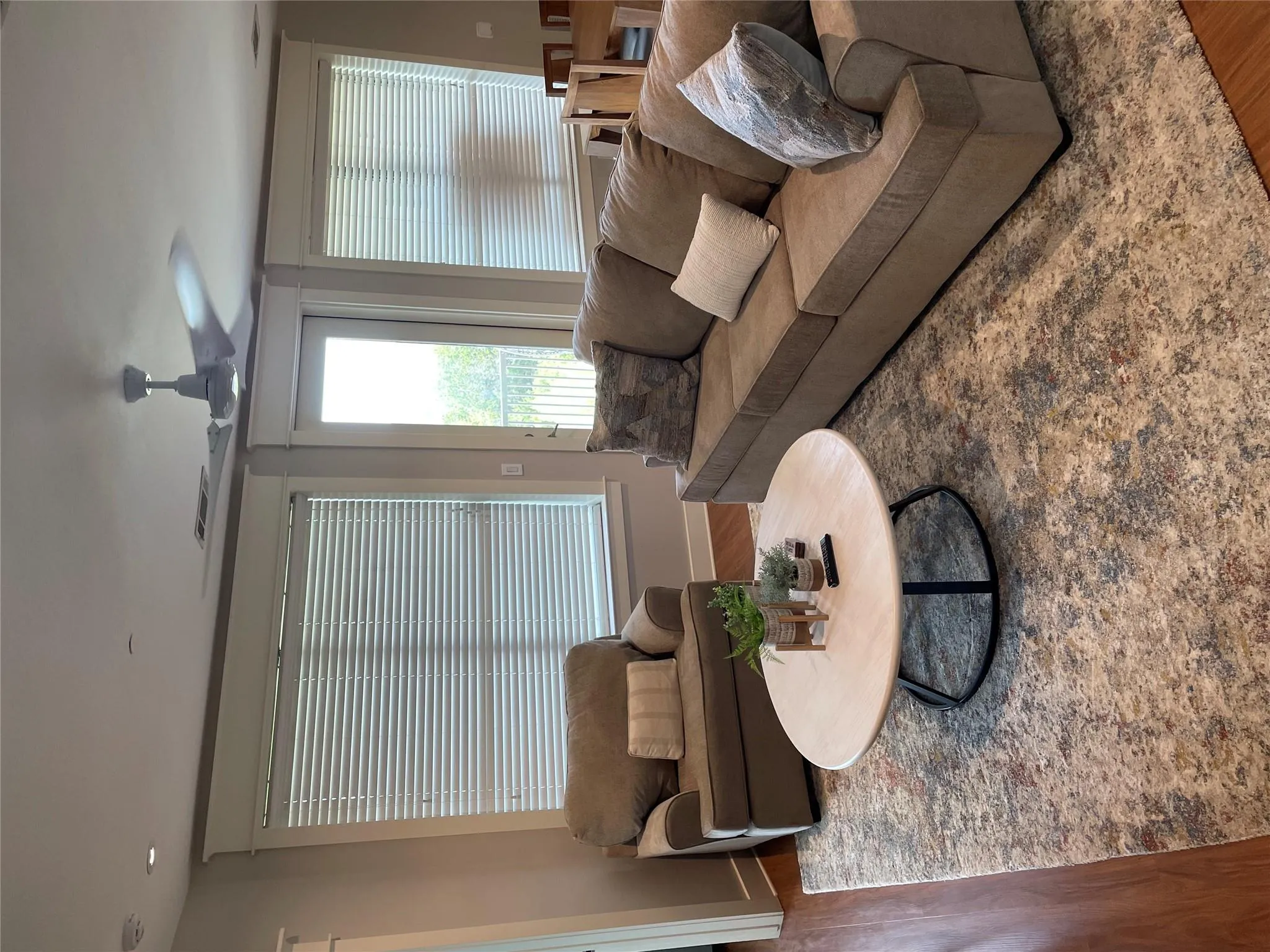Photo 3 of 17700 EDGEWOOD WAY #202