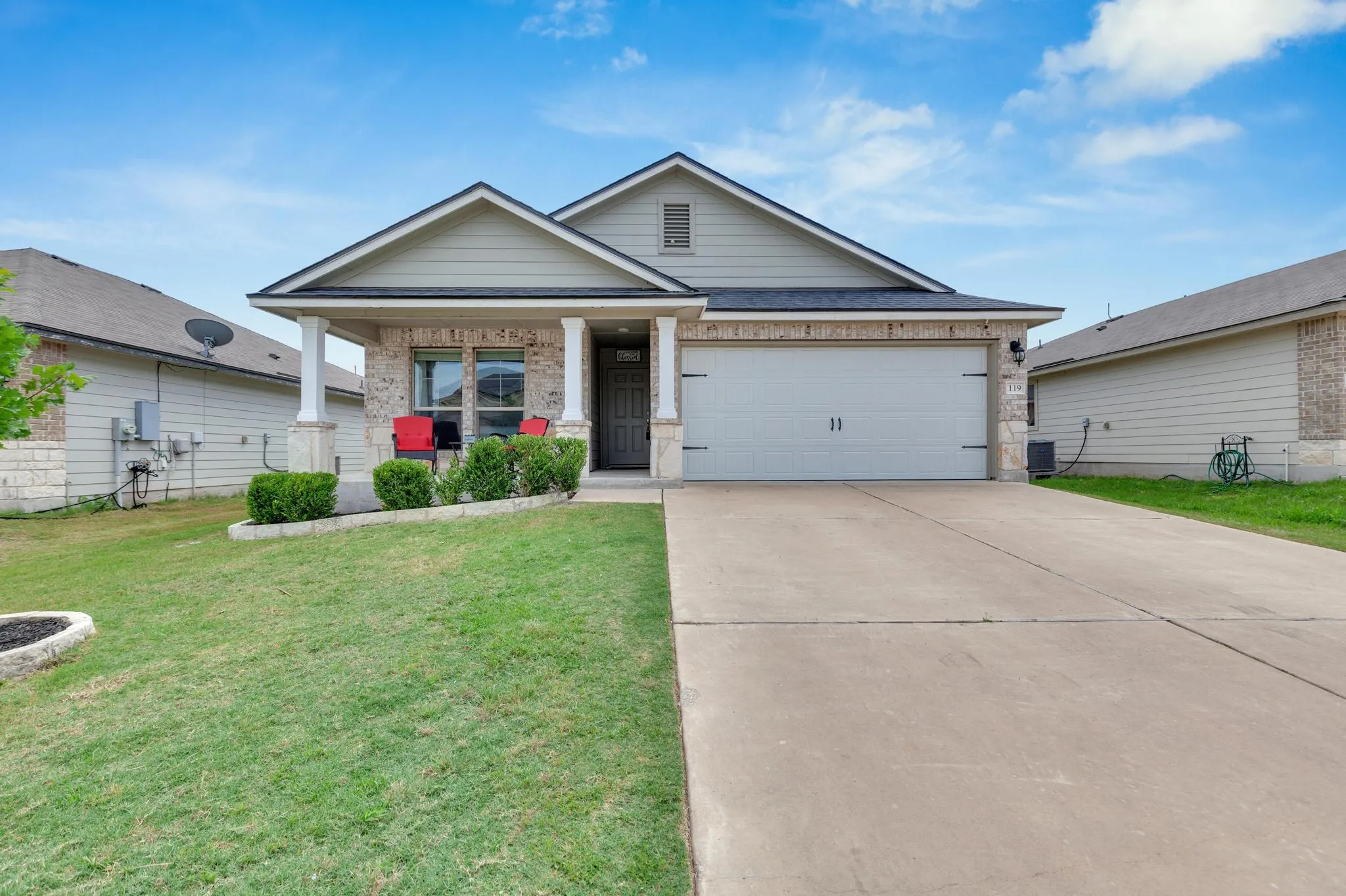 Photo of 119 BETH ANN LOOP, Taylor, TX, 76574