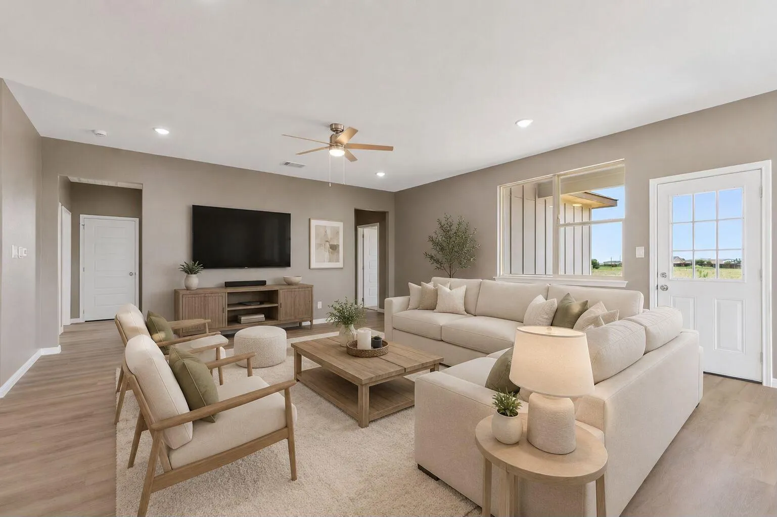 Photo 4 of 151 BIANCA CIR