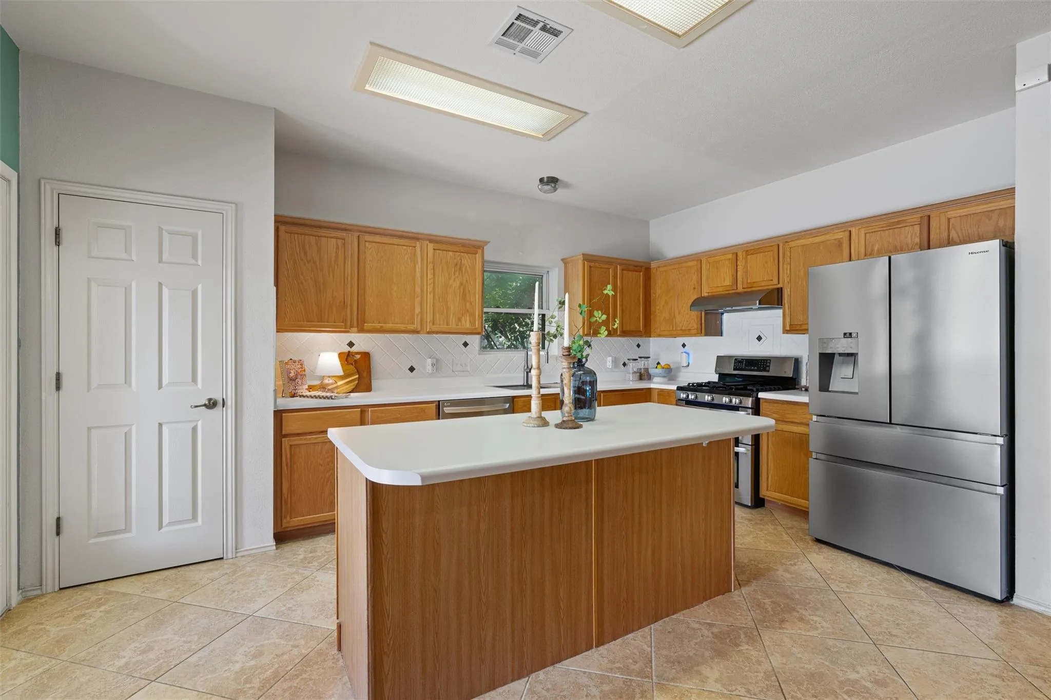 Photo 4 of 17301 GUANA CAY DR