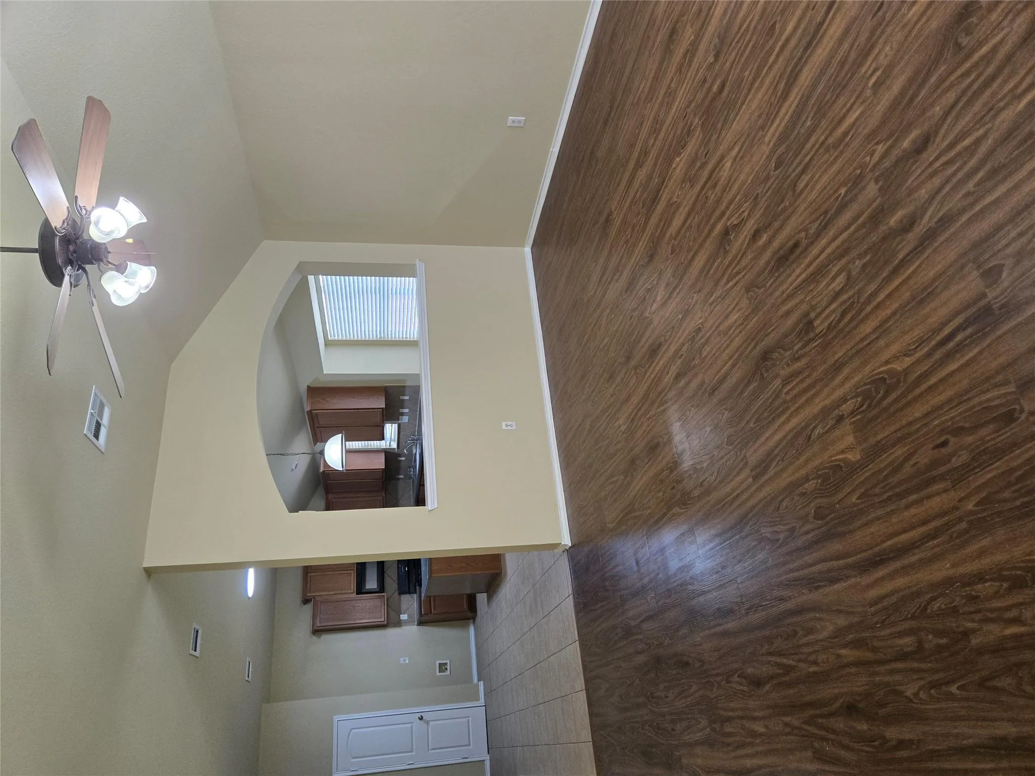 Photo 5 of 2118 RACHEL LN