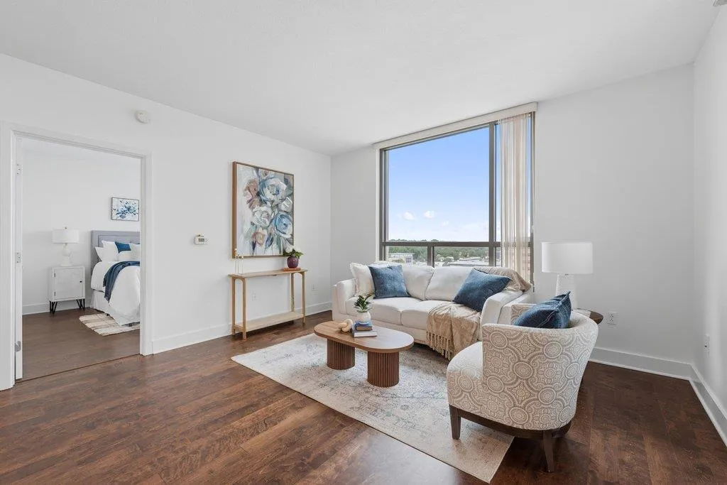 Photo 3 of 300 BOWIE ST #1101