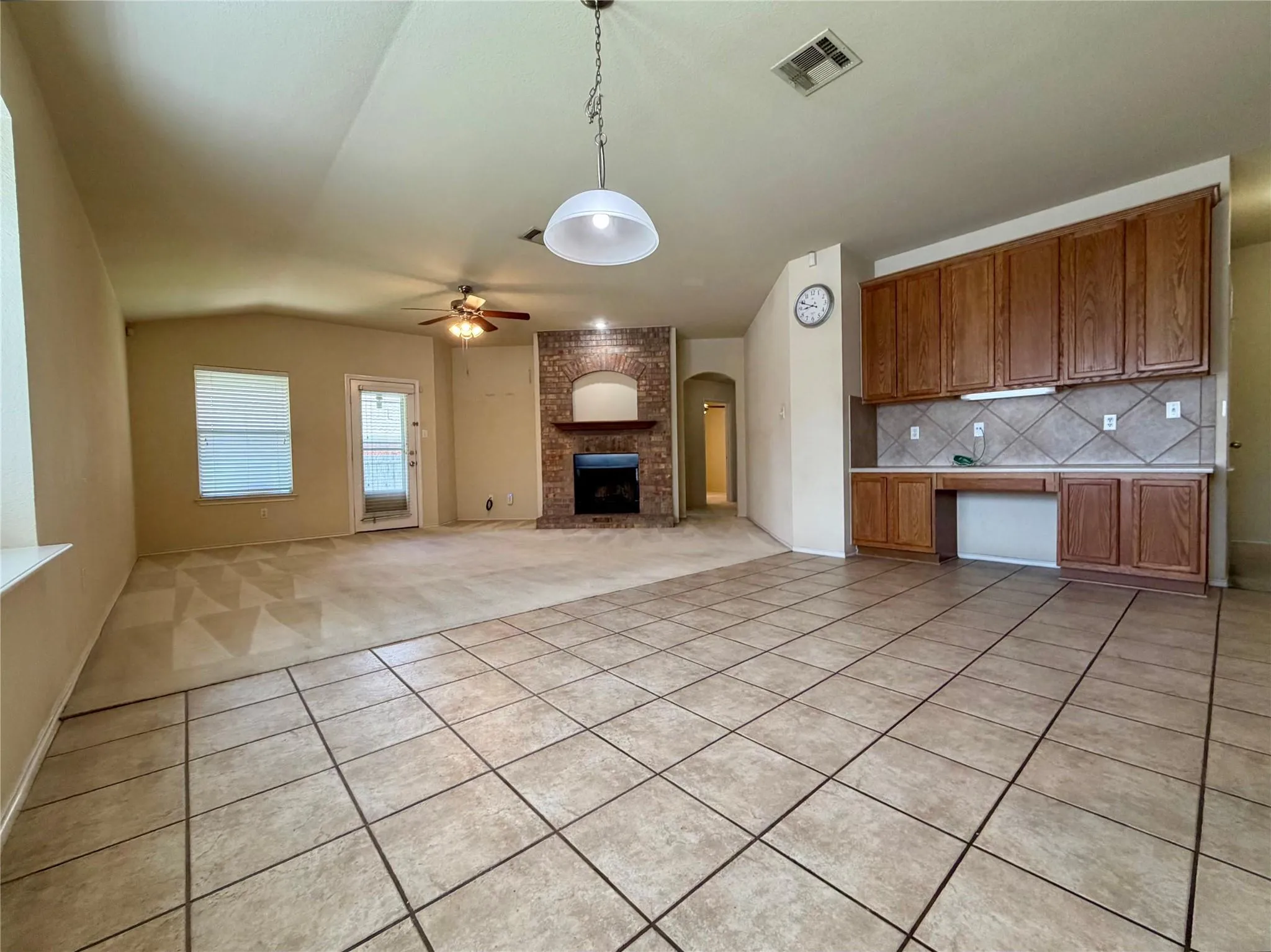 Photo 5 of 601 TIMOTHY JOHN DR