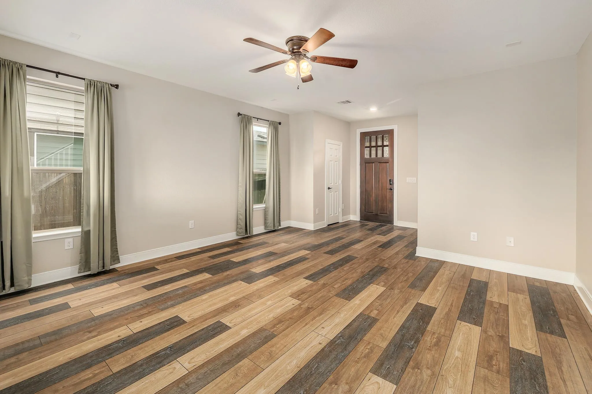 Photo 5 of 6212 CONESTOGA WAGON WAY