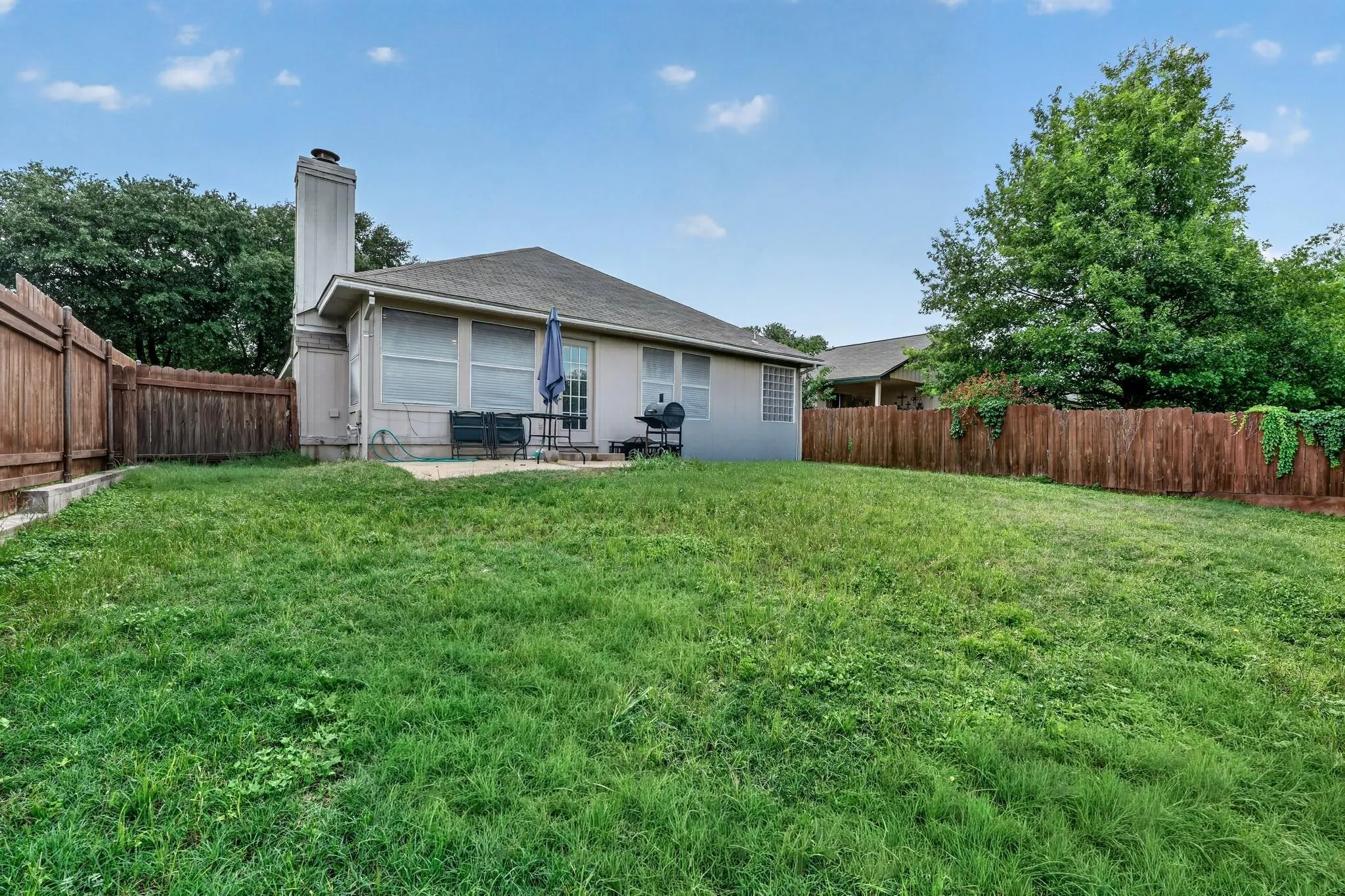 Photo 4 of 17525 TOBERMORY DR