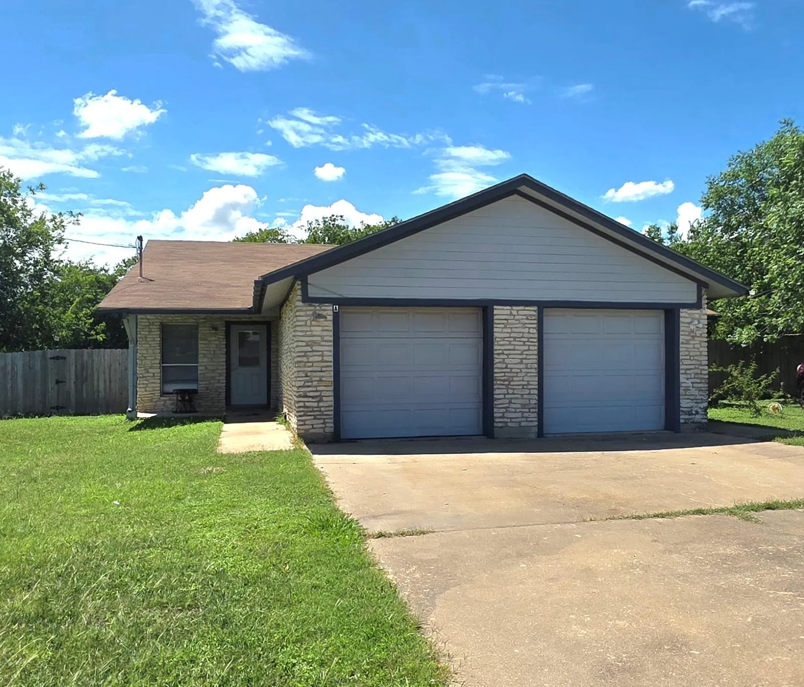 Photo of 15208 SPRING HILL LN, Pflugerville, TX, 78660