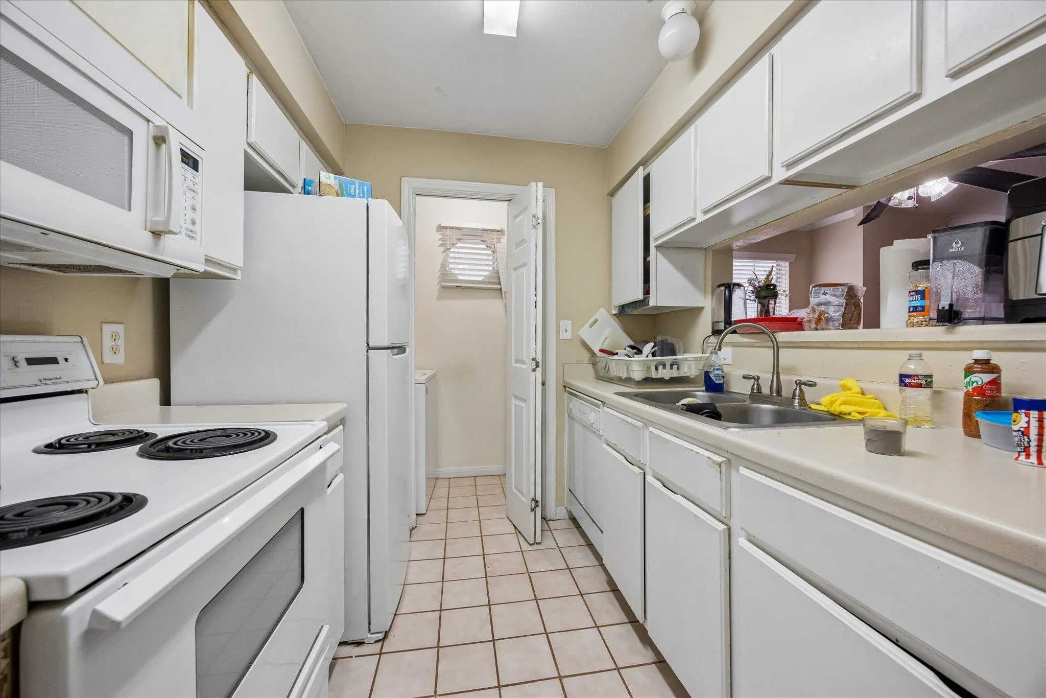 Photo 5 of 501 W 26TH ST #306