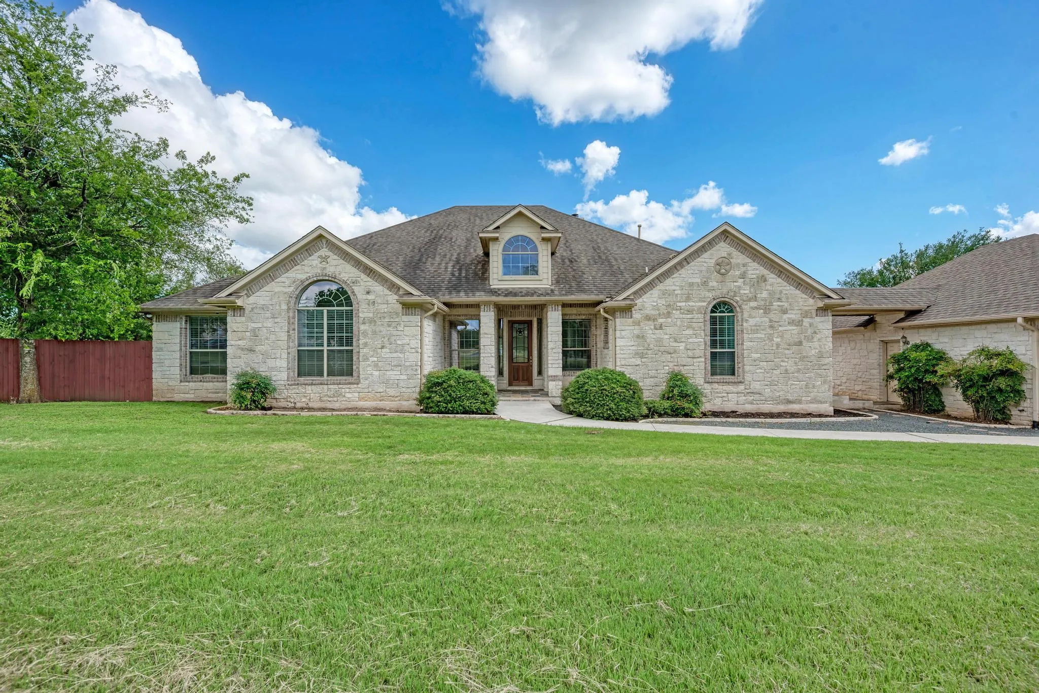 Photo of 1238 LITTLE BEAR RD, Buda, TX, 78610