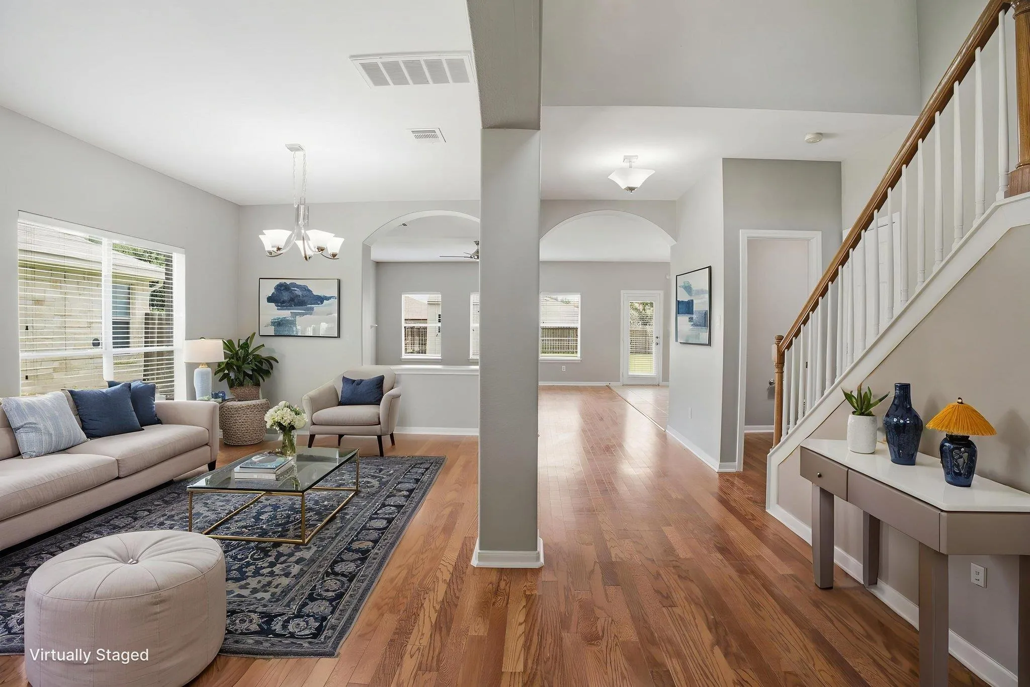 Photo 4 of 18305 LAKE EDGE CT