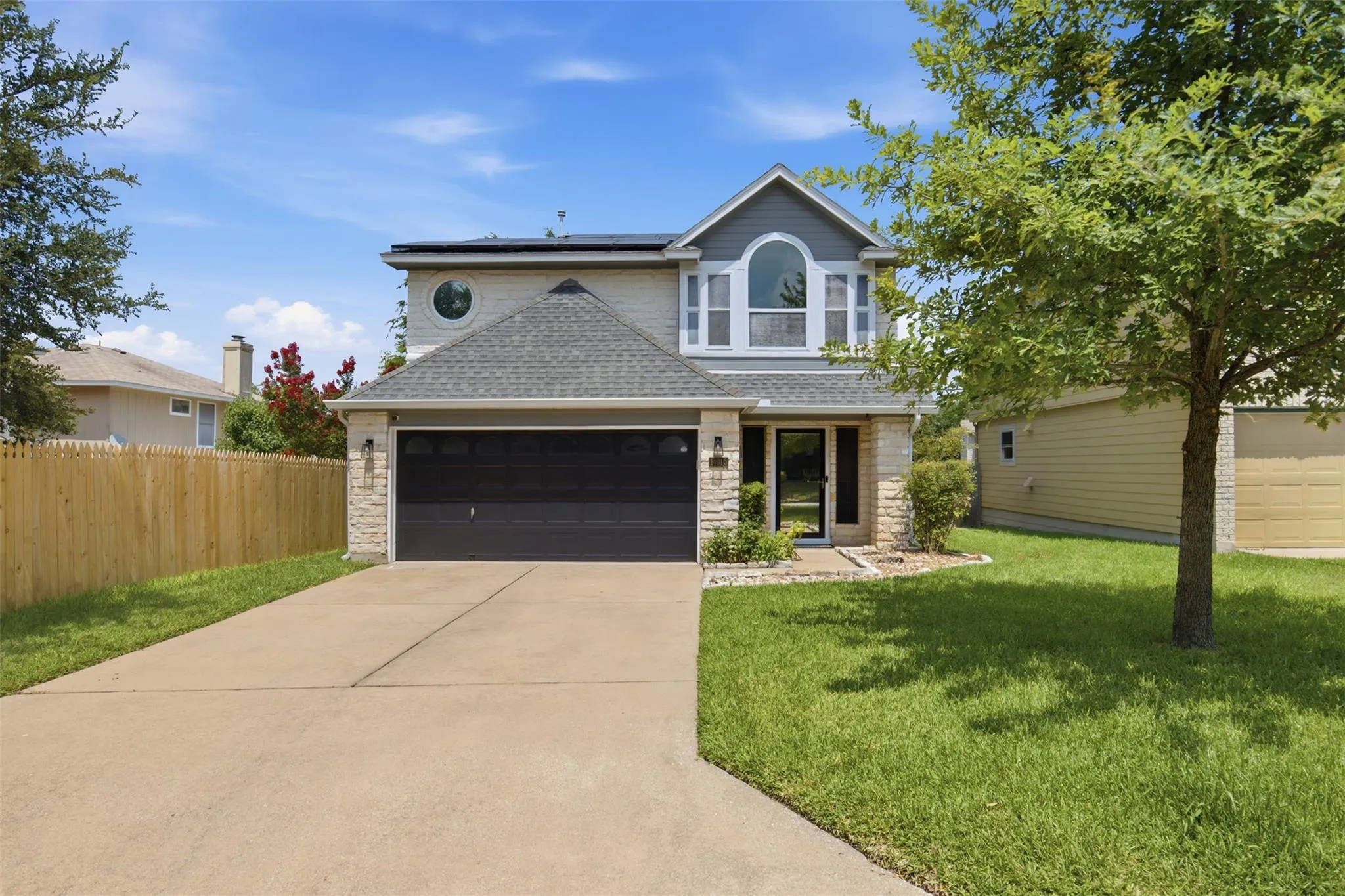 Photo 2 of 14015 CONNER DOWNS DR