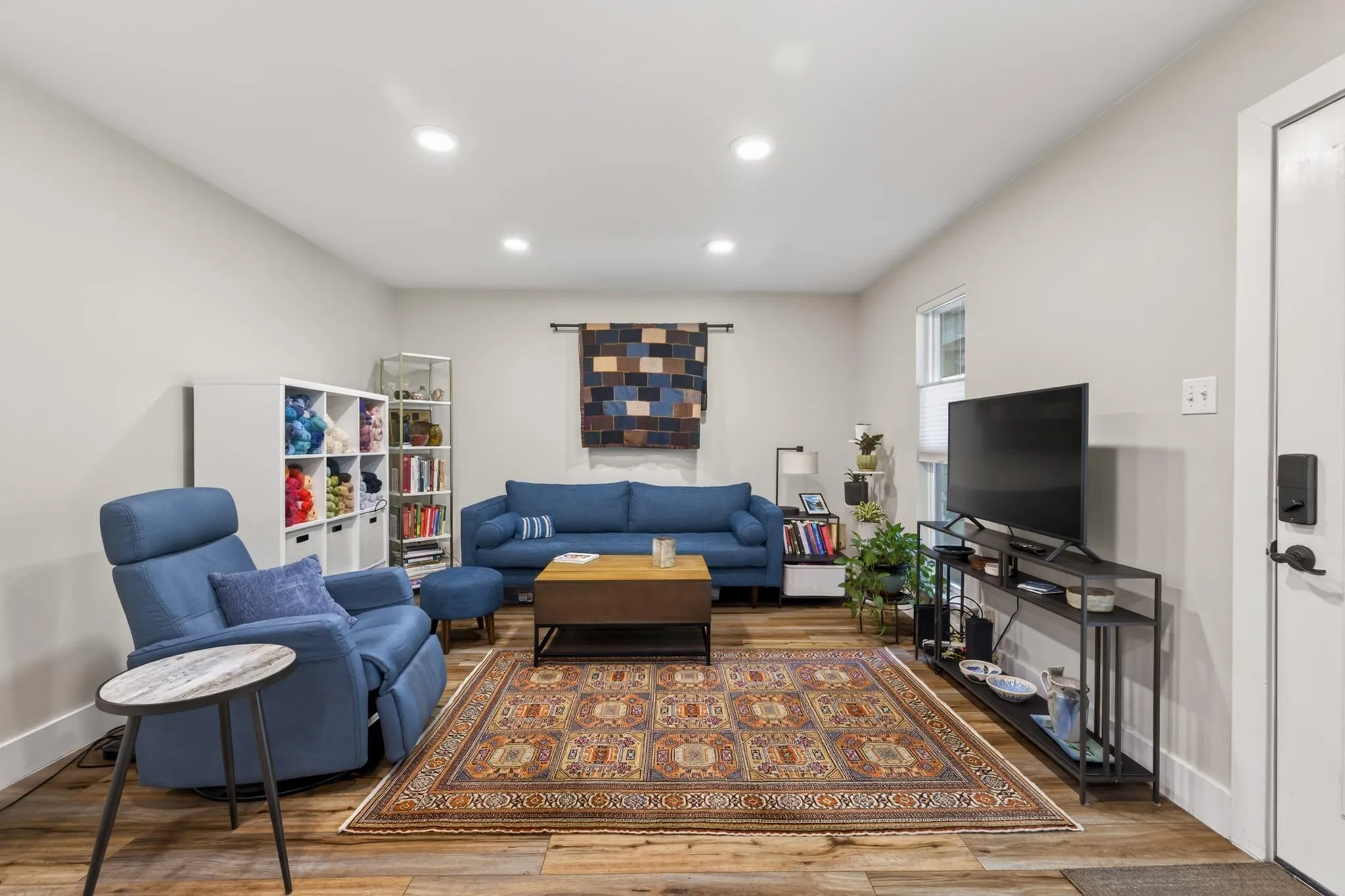 Photo 5 of 5820 BERKMAN DR #120